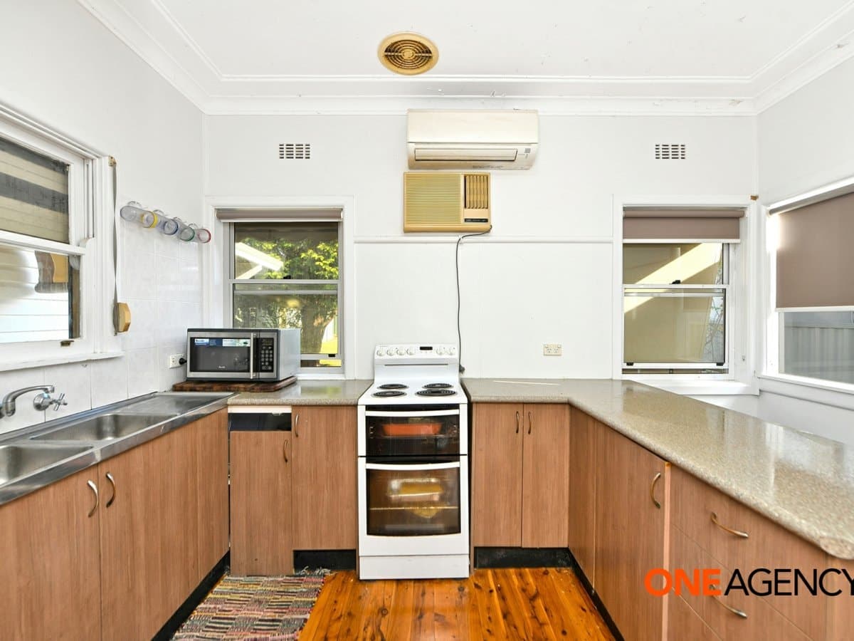 84 Woods Road, Sefton, Sefton - Thumbnail 3