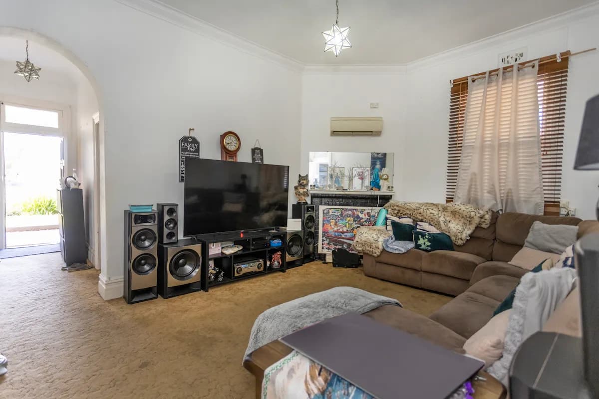 64 Darling Street, Cowra, NSW, 2794, Cowra - Thumbnail 3