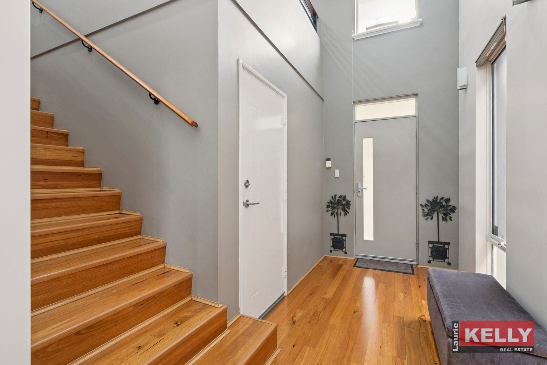 Cloverdale, For Sale - Thumbnail 4