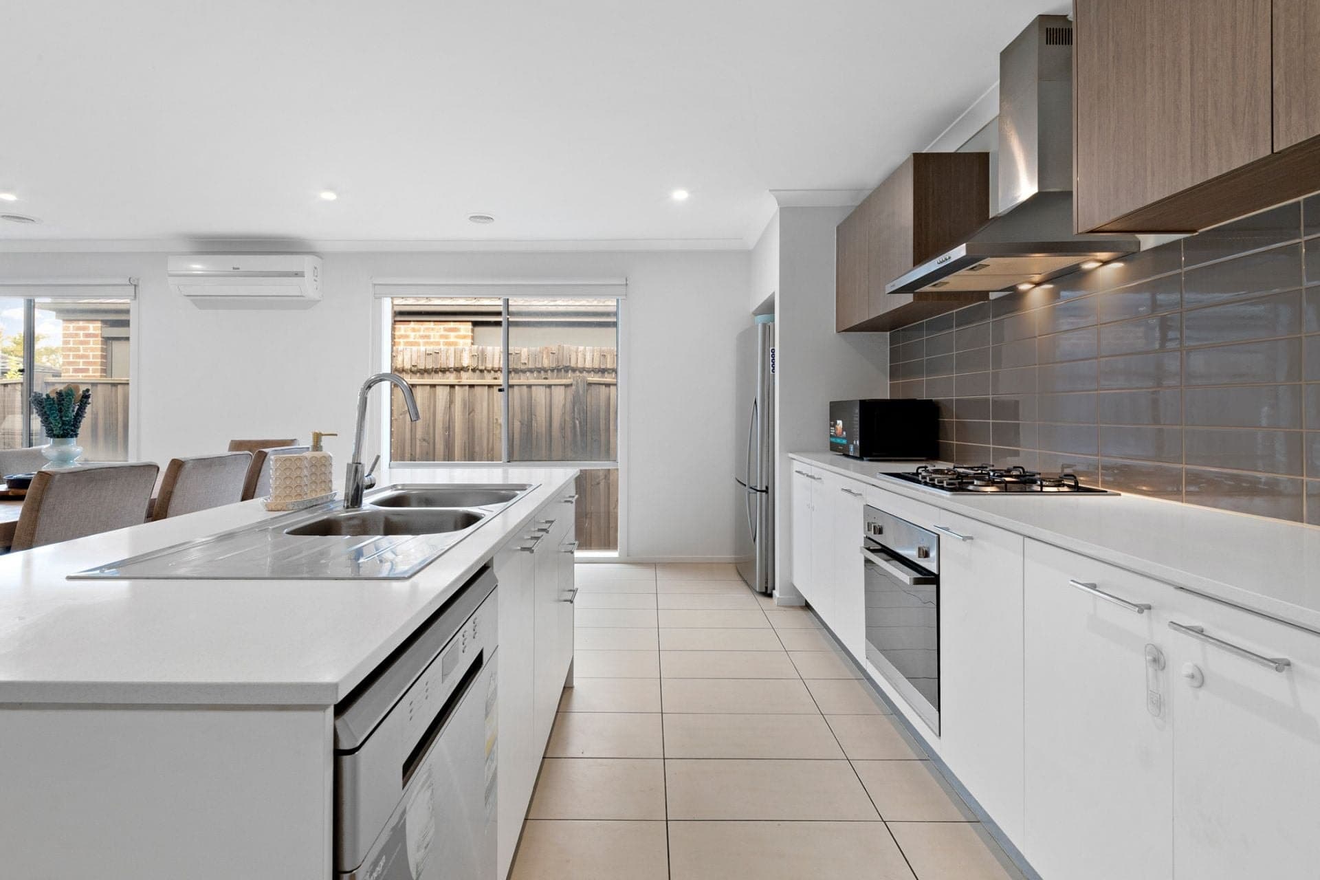 7 Siren Street, Beveridge, Beveridge - Thumbnail 2