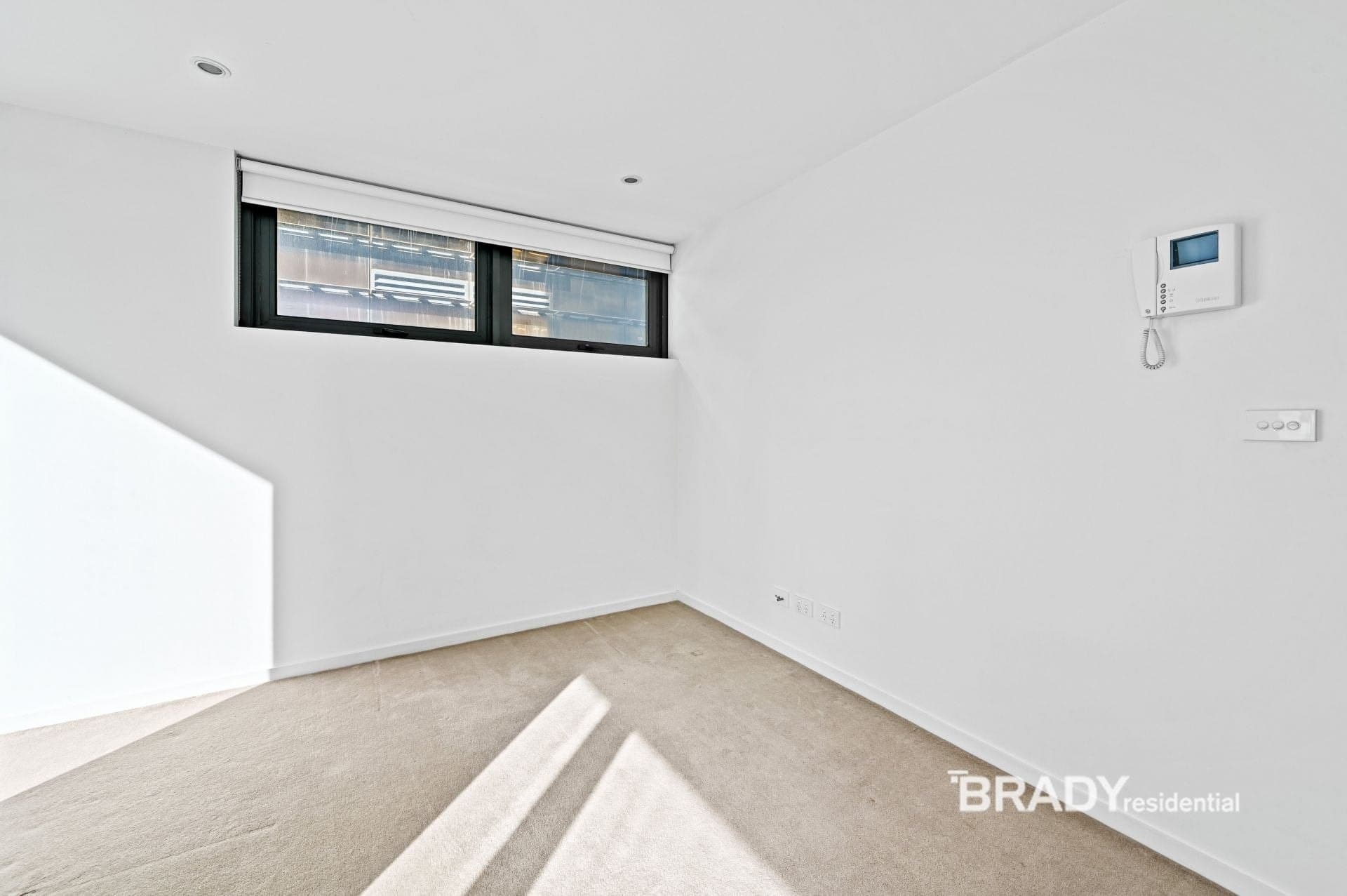 2903/5 Sutherland Street Melbourne VIC, Melbourne - Thumbnail 3