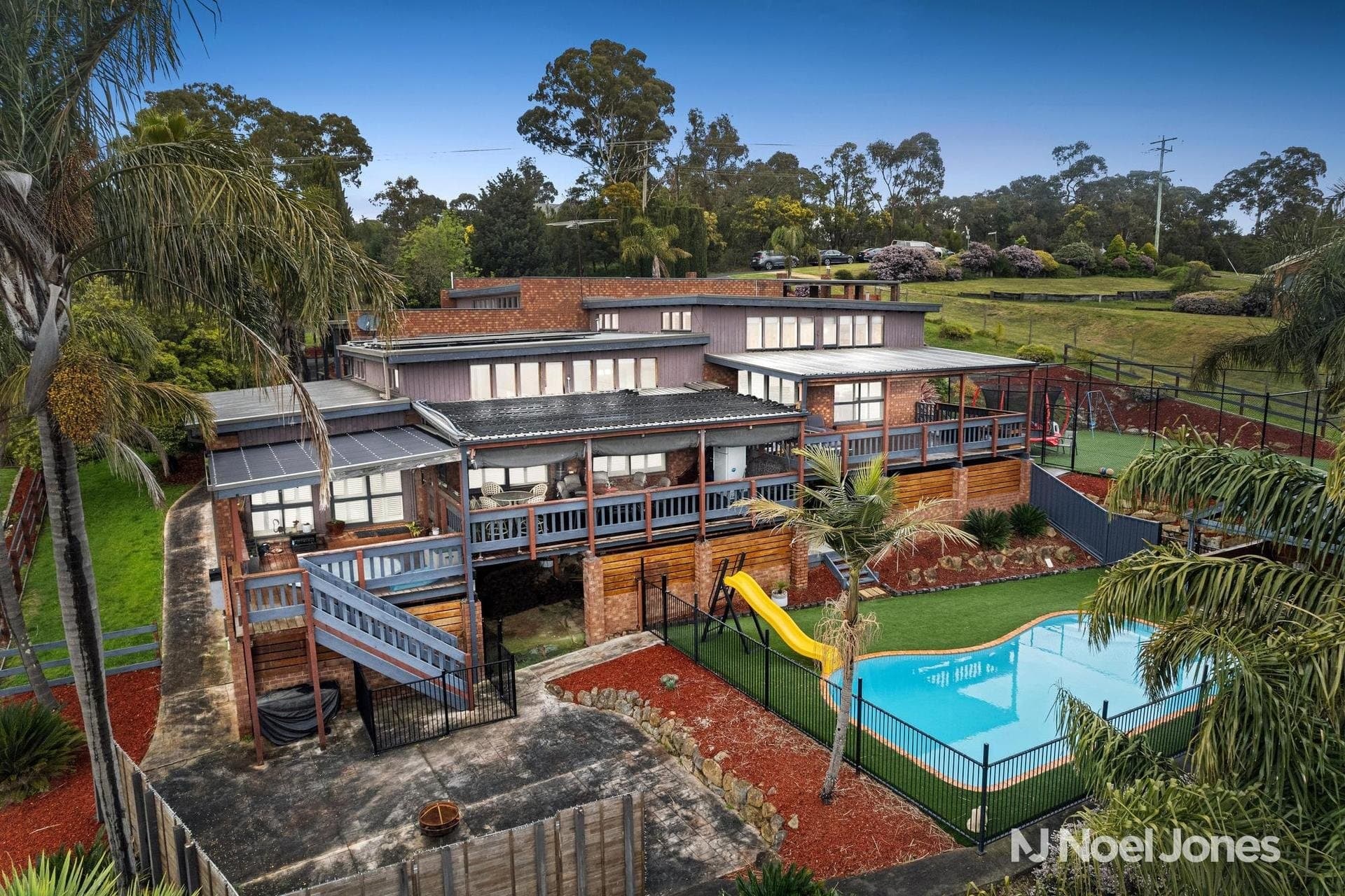 587 Hull Road, Lilydale - Thumbnail 2