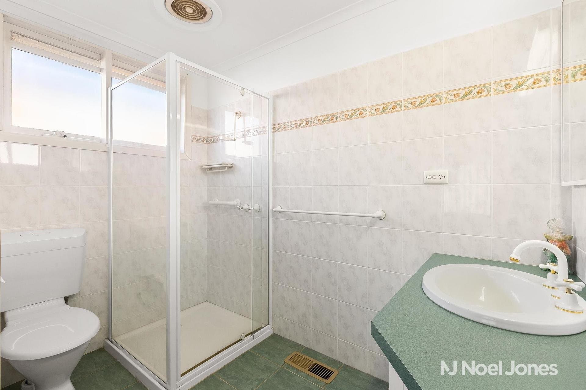 63 Meadowgate Drive, Chirnside Park - Thumbnail 7