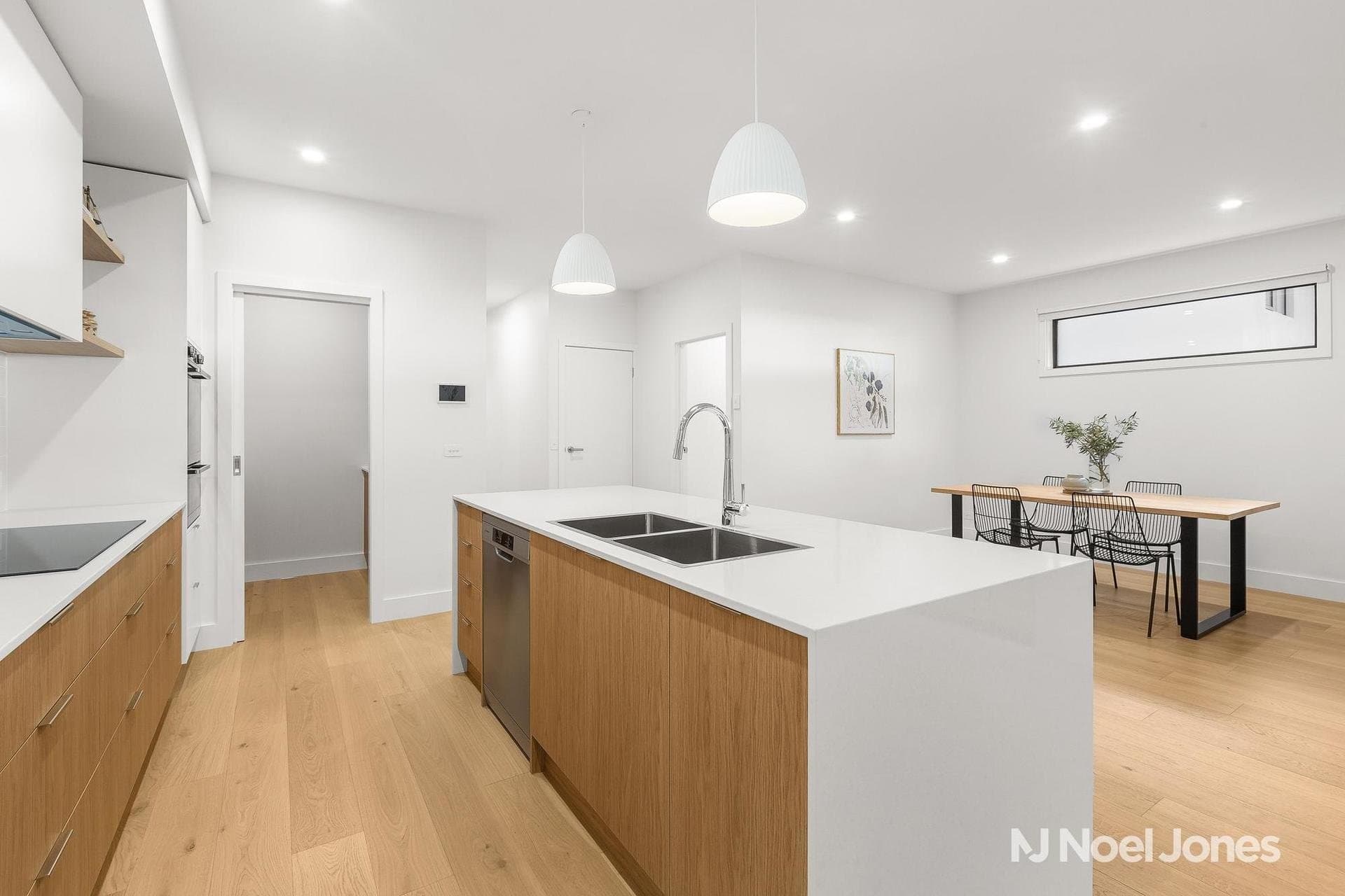 12 West Link, Chirnside Park - Thumbnail 3