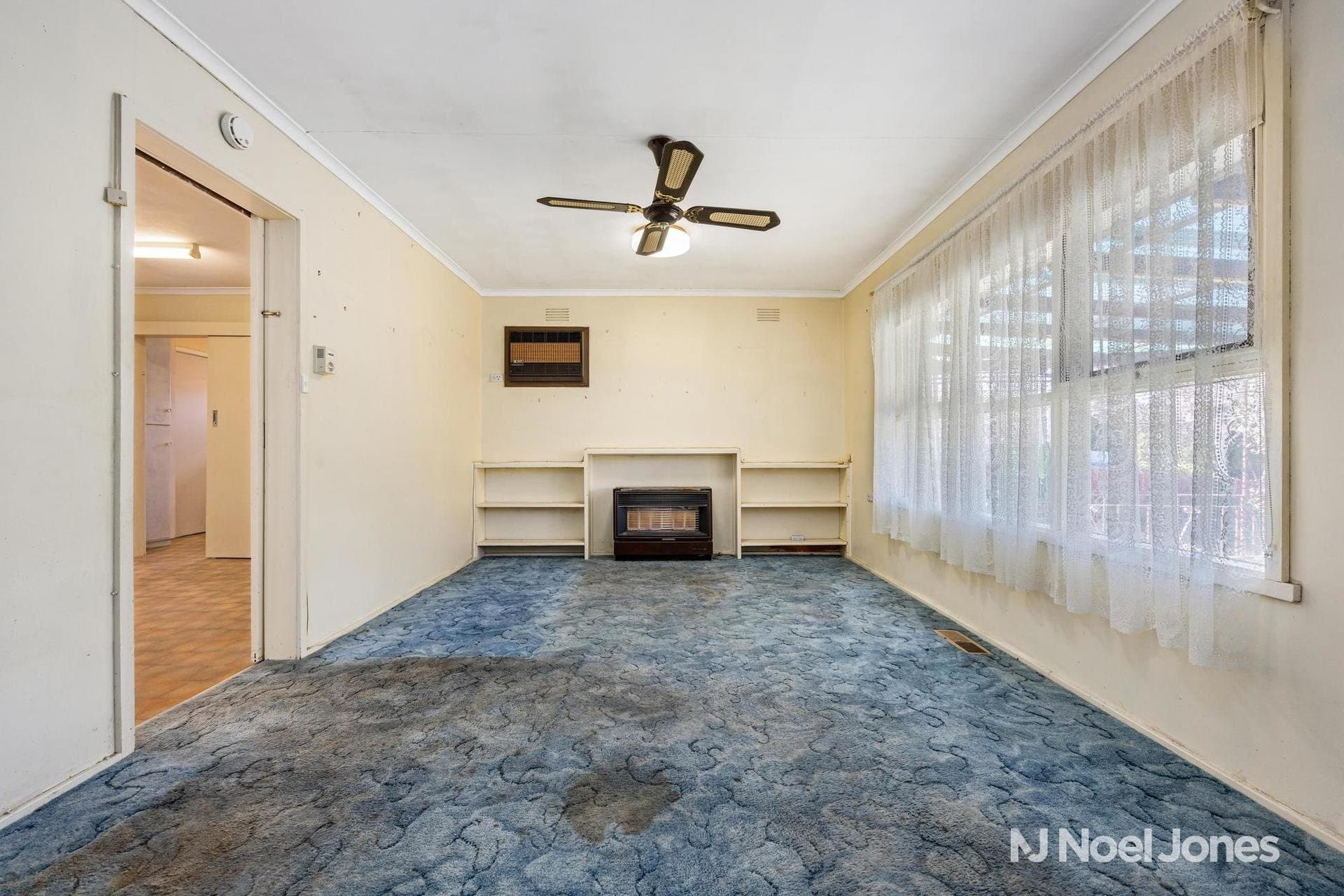 54 Croydondale Drive, Mooroolbark - Thumbnail 3