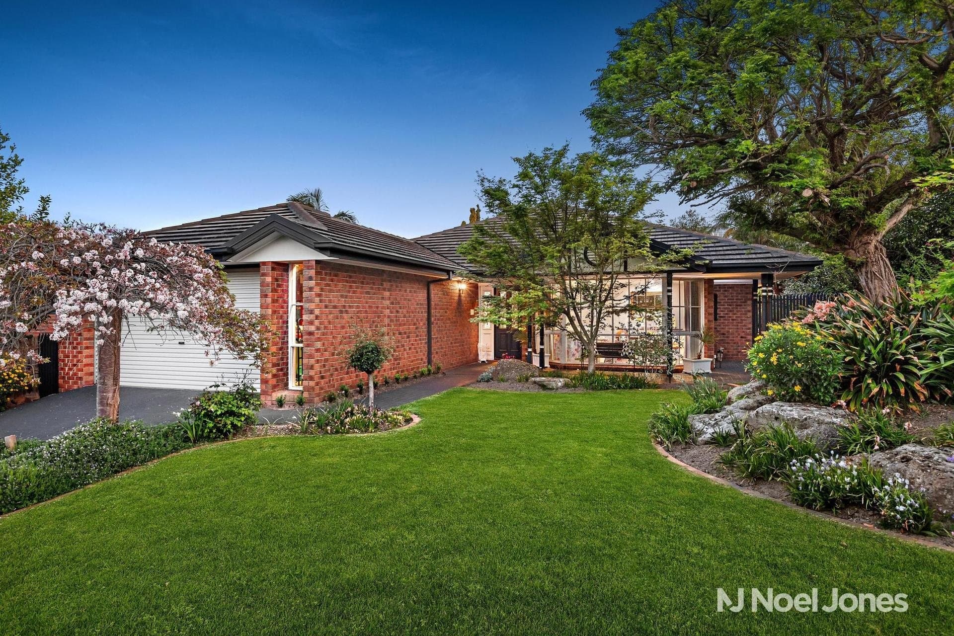 3 Vintage Grove, Chirnside Park - Image 1