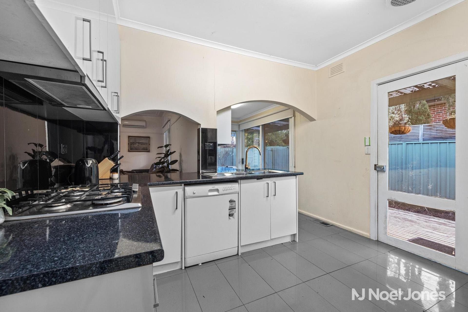 382 Dorset Road, Croydon - Thumbnail 7
