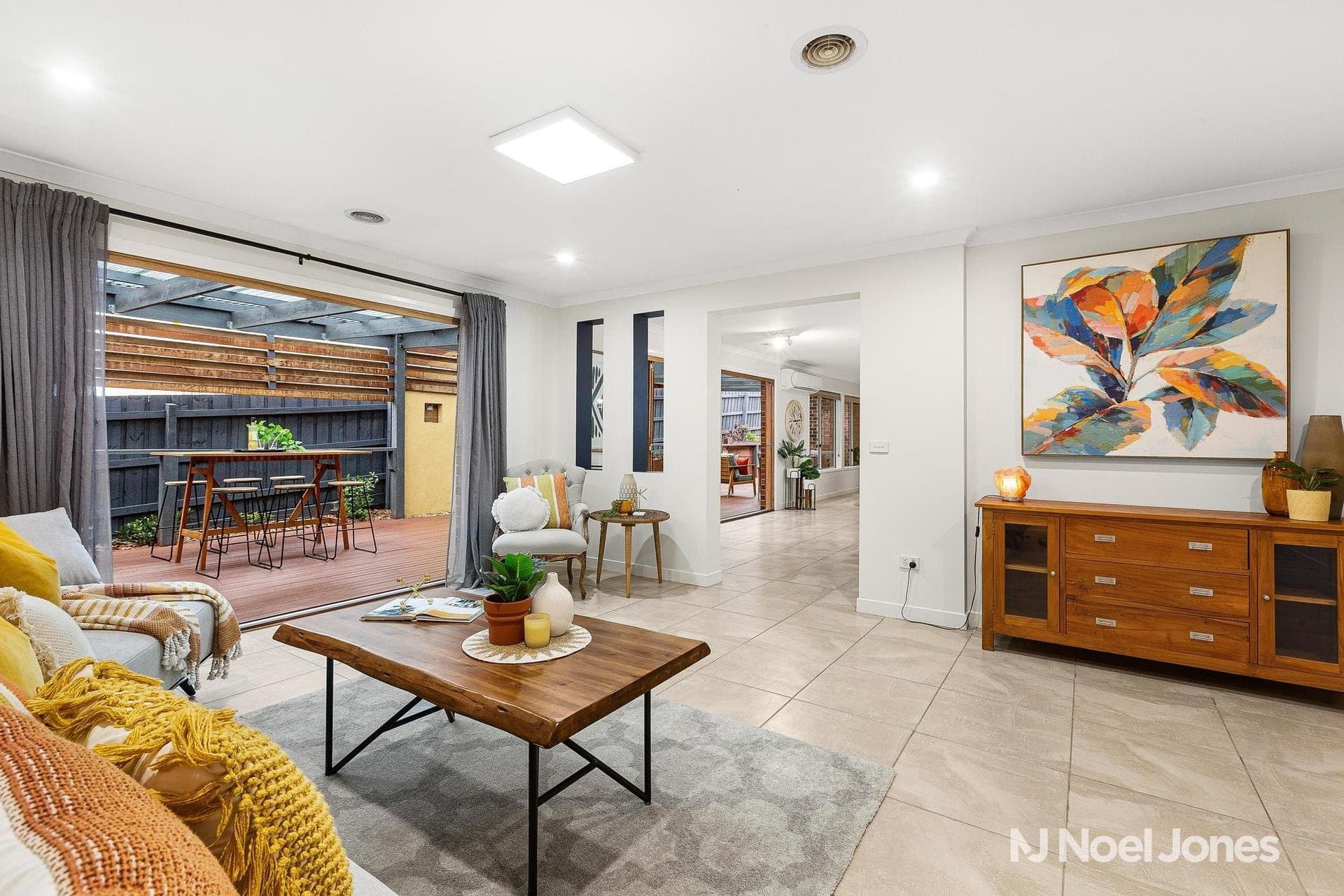 12 Tudor Drive, Mooroolbark - Thumbnail 8