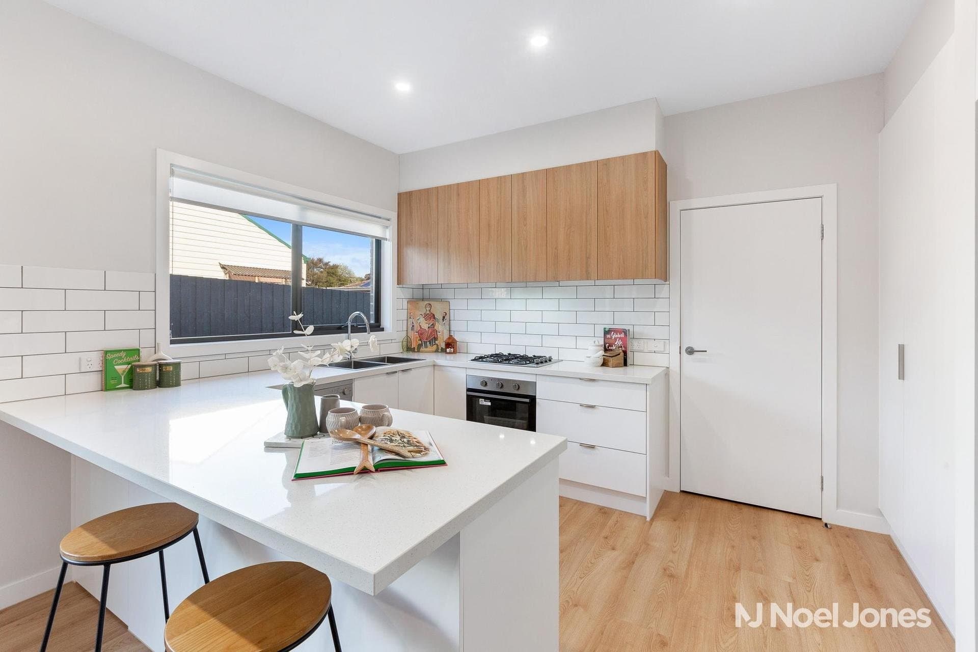 2/86 Edward Road, Chirnside Park - Thumbnail 3