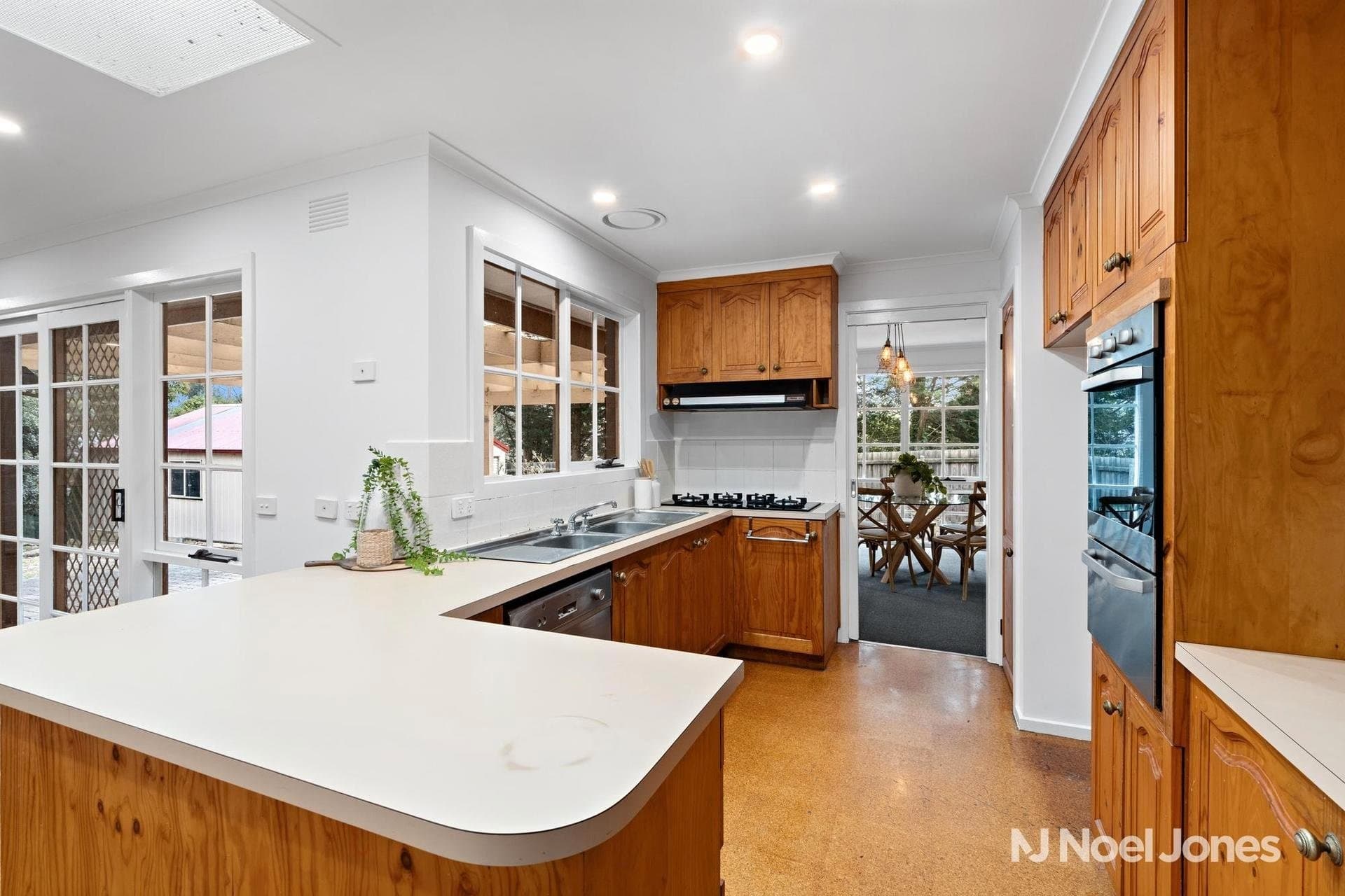 11 Winifred Street, Seville - Thumbnail 4