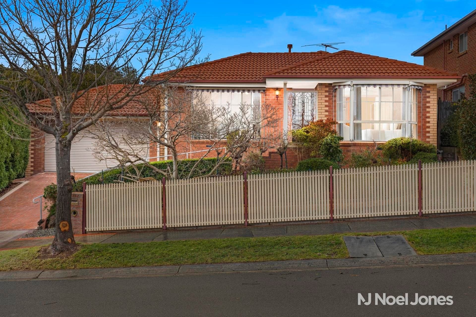 21 Delamere Drive, Chirnside Park - Image 1