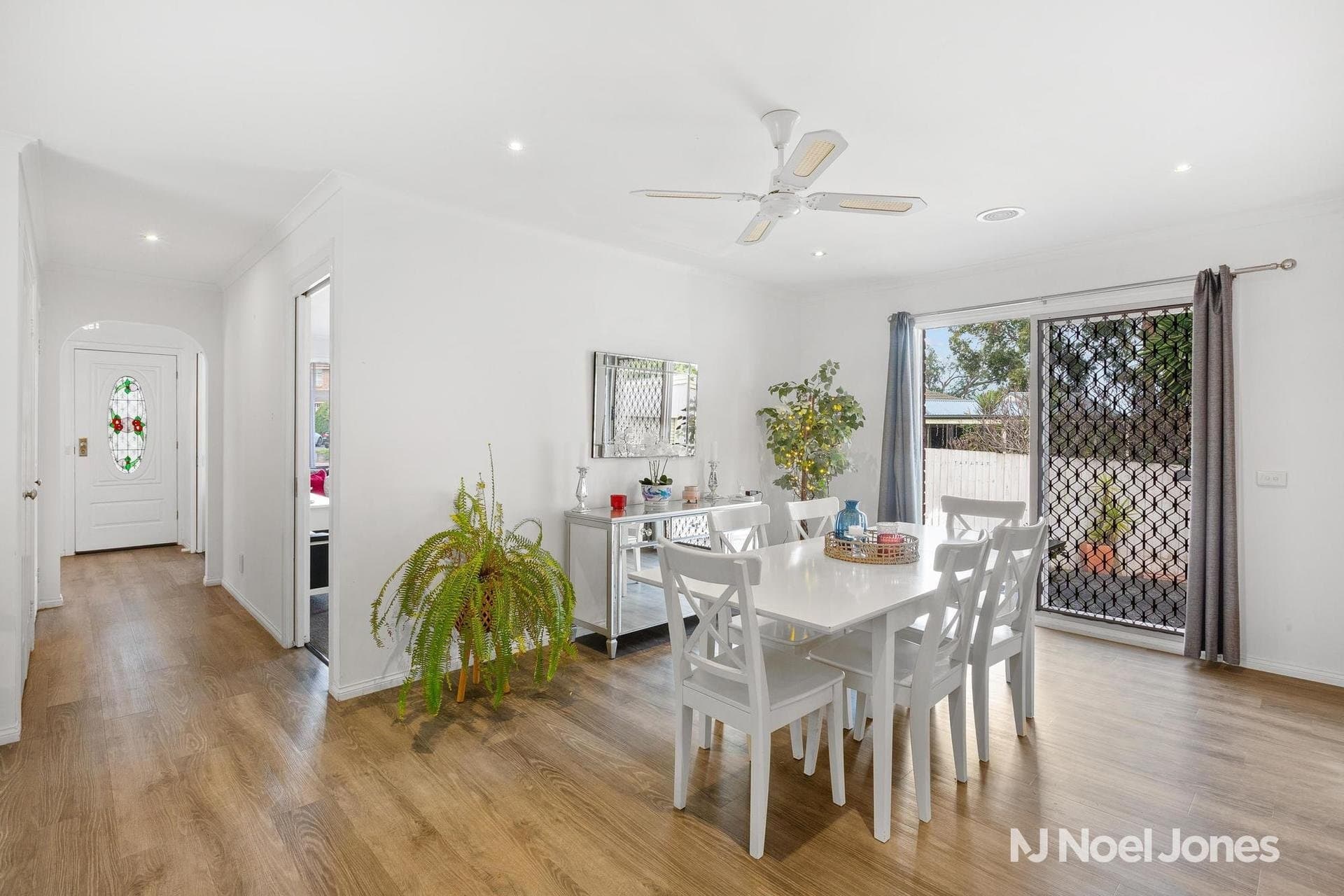 6 Oasis Close, Ferntree Gully - Thumbnail 5