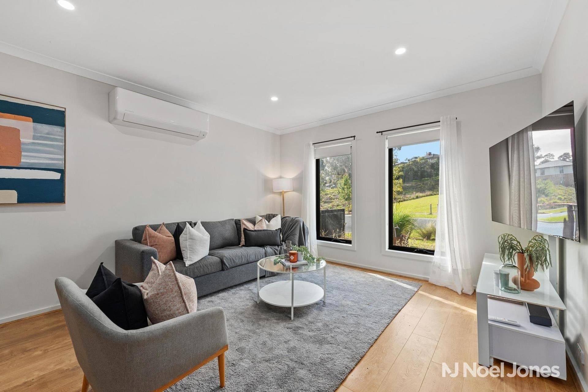 54 Outlook Drive, Chirnside Park - Thumbnail 3