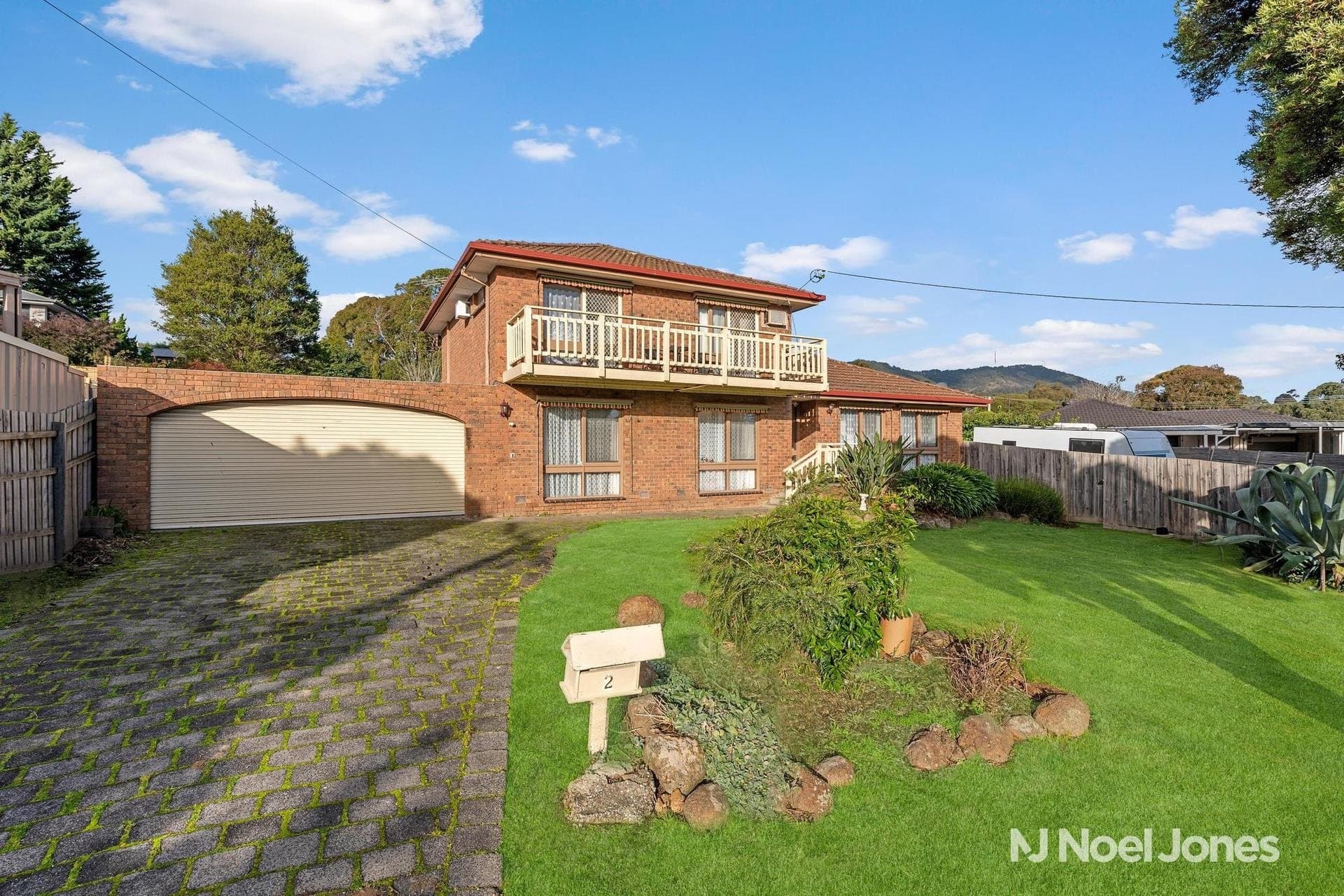 2 Erica Crescent, Kilsyth - Image 1