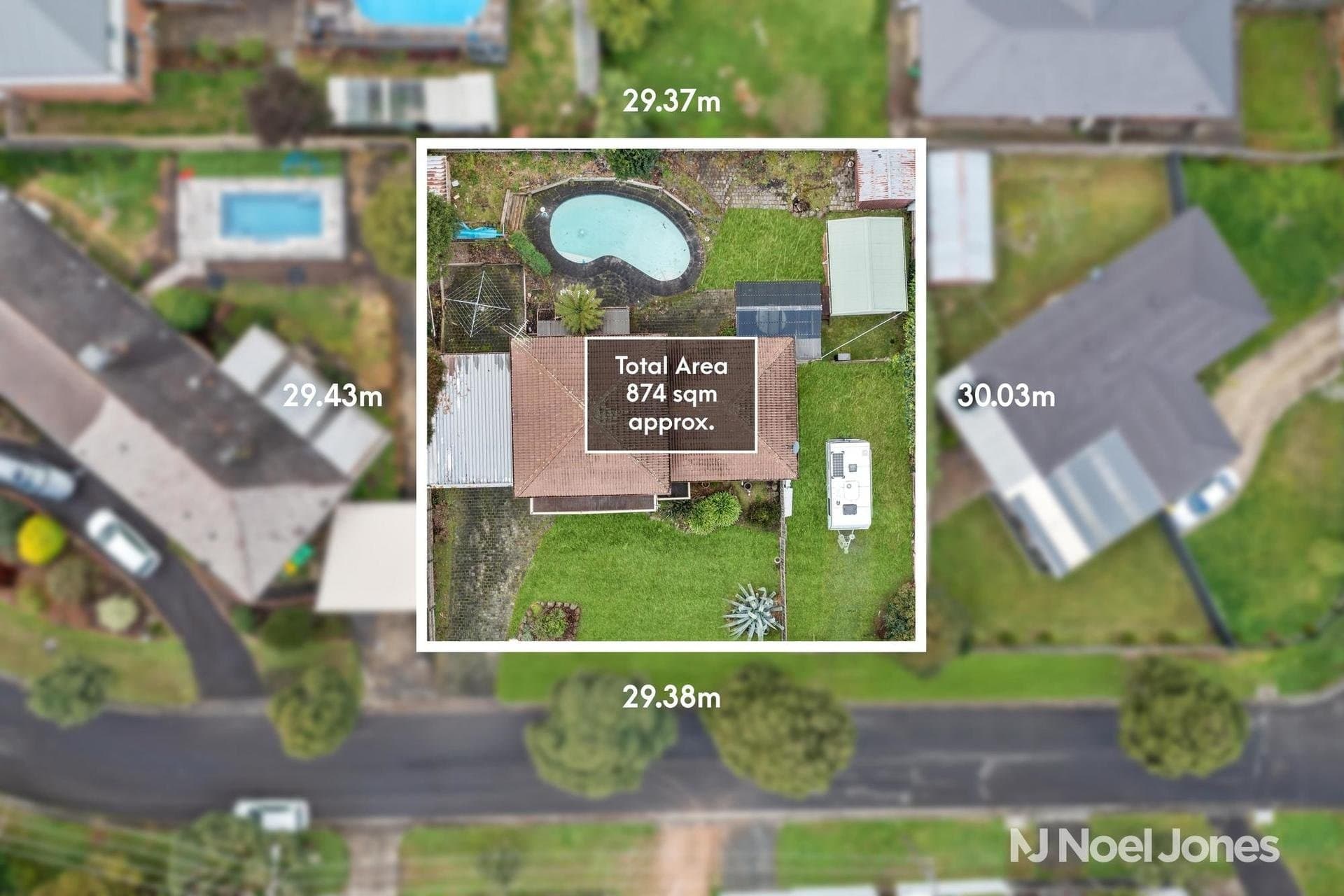 2 Erica Crescent, Kilsyth - Thumbnail 2