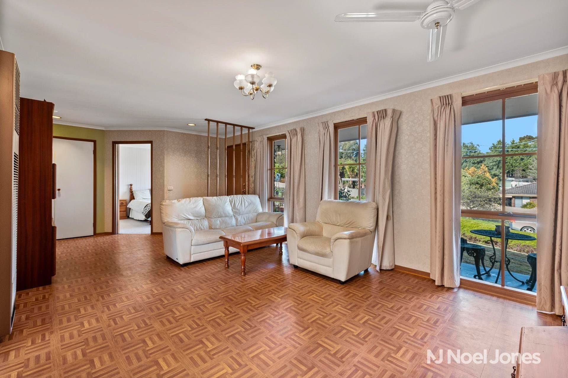4 Sheridan Avenue, Mooroolbark - Thumbnail 3