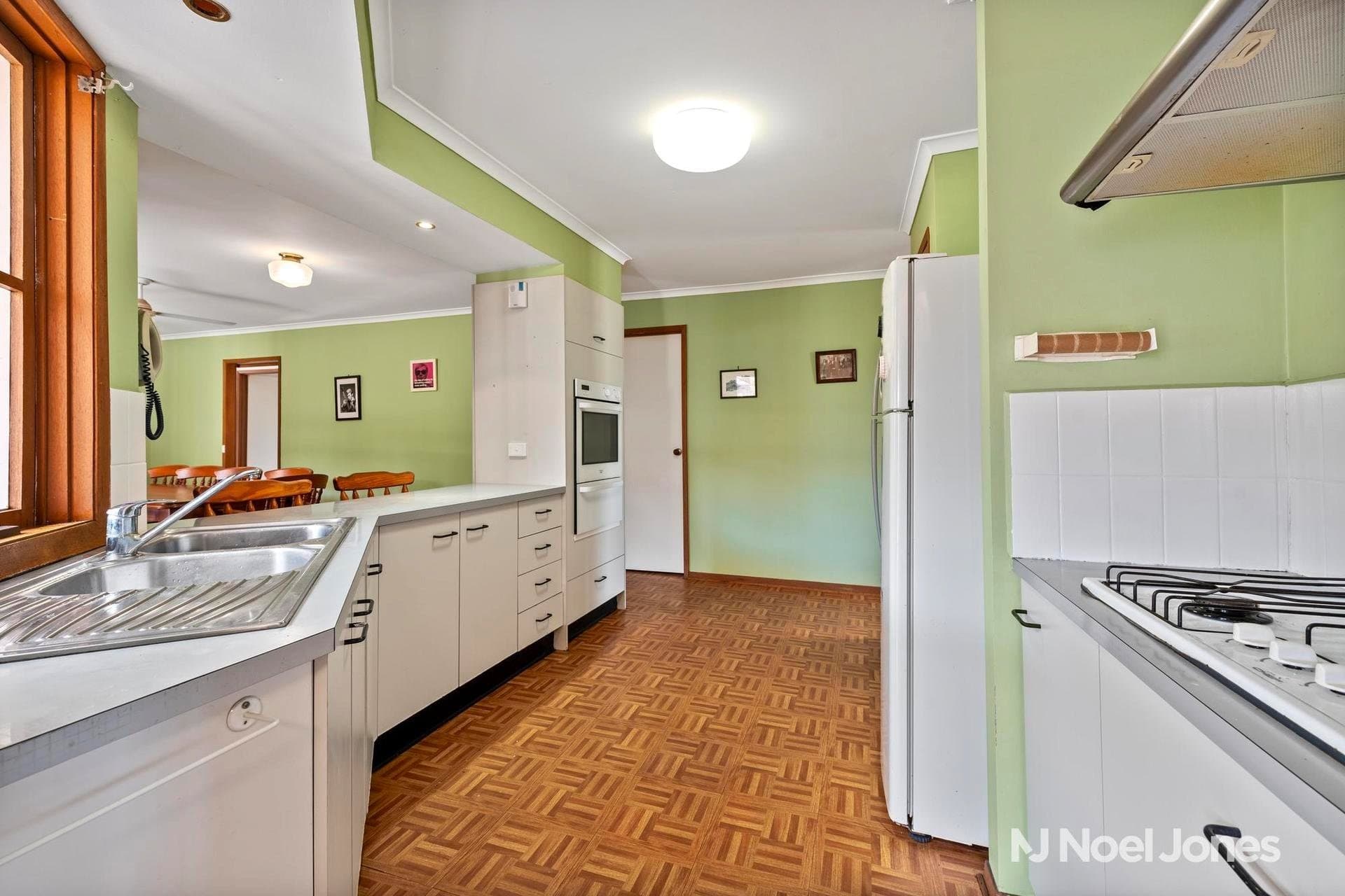 4 Sheridan Avenue, Mooroolbark - Thumbnail 6