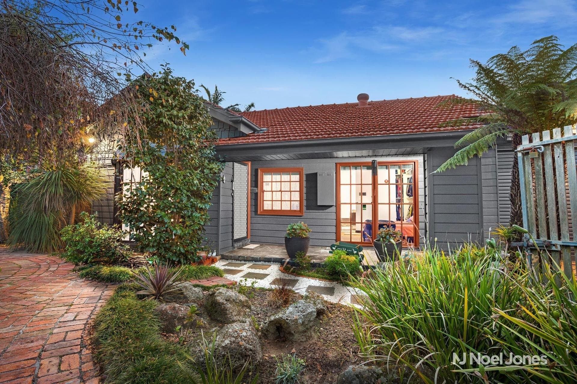 29 Wheatley Road, Bentleigh - Thumbnail 2