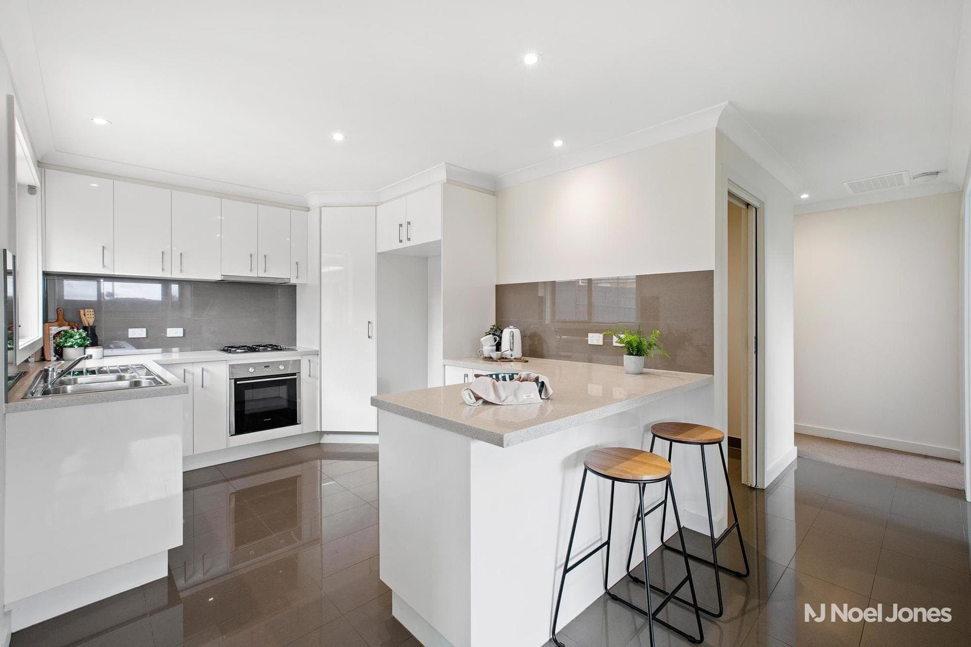 16A Meadowgate Drive, Chirnside Park - Thumbnail 2