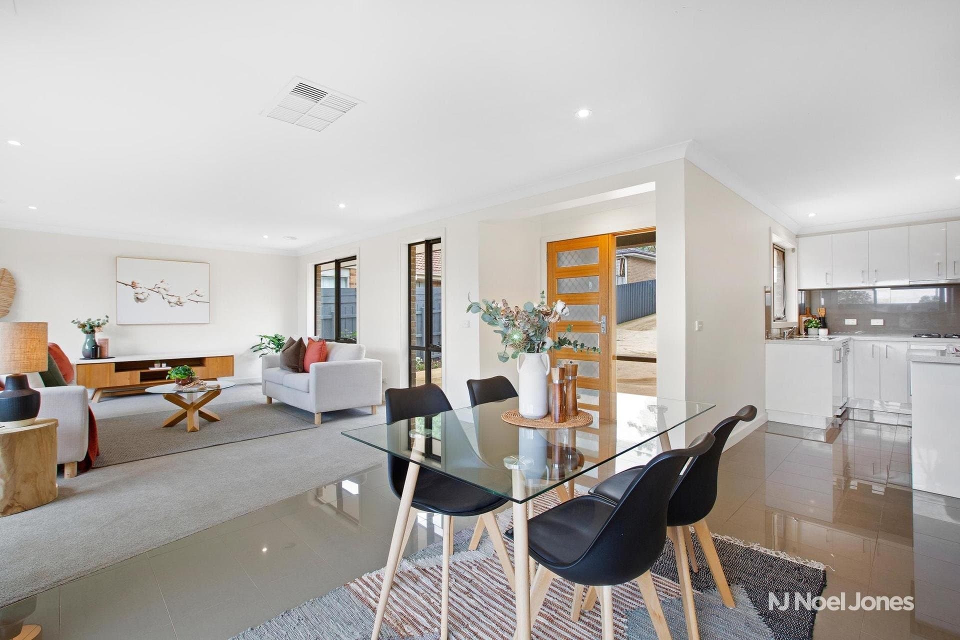 16A Meadowgate Drive, Chirnside Park - Thumbnail 3