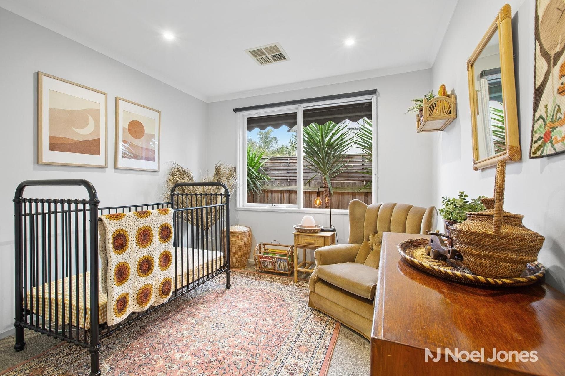 2 Chaparral Court, Mooroolbark - Thumbnail 8
