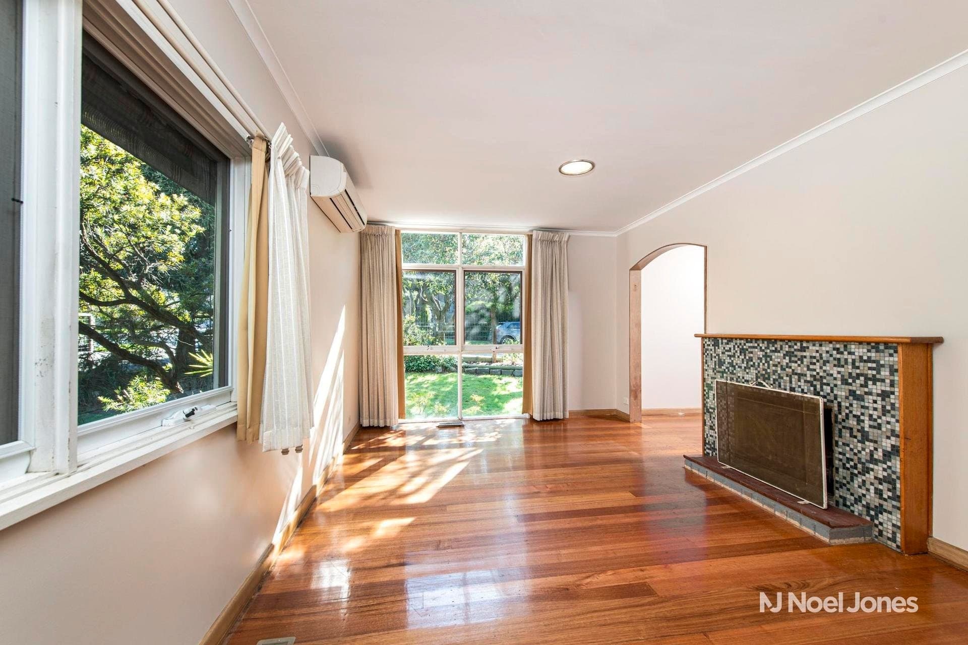 7 Cropley Court, Burwood - Thumbnail 3