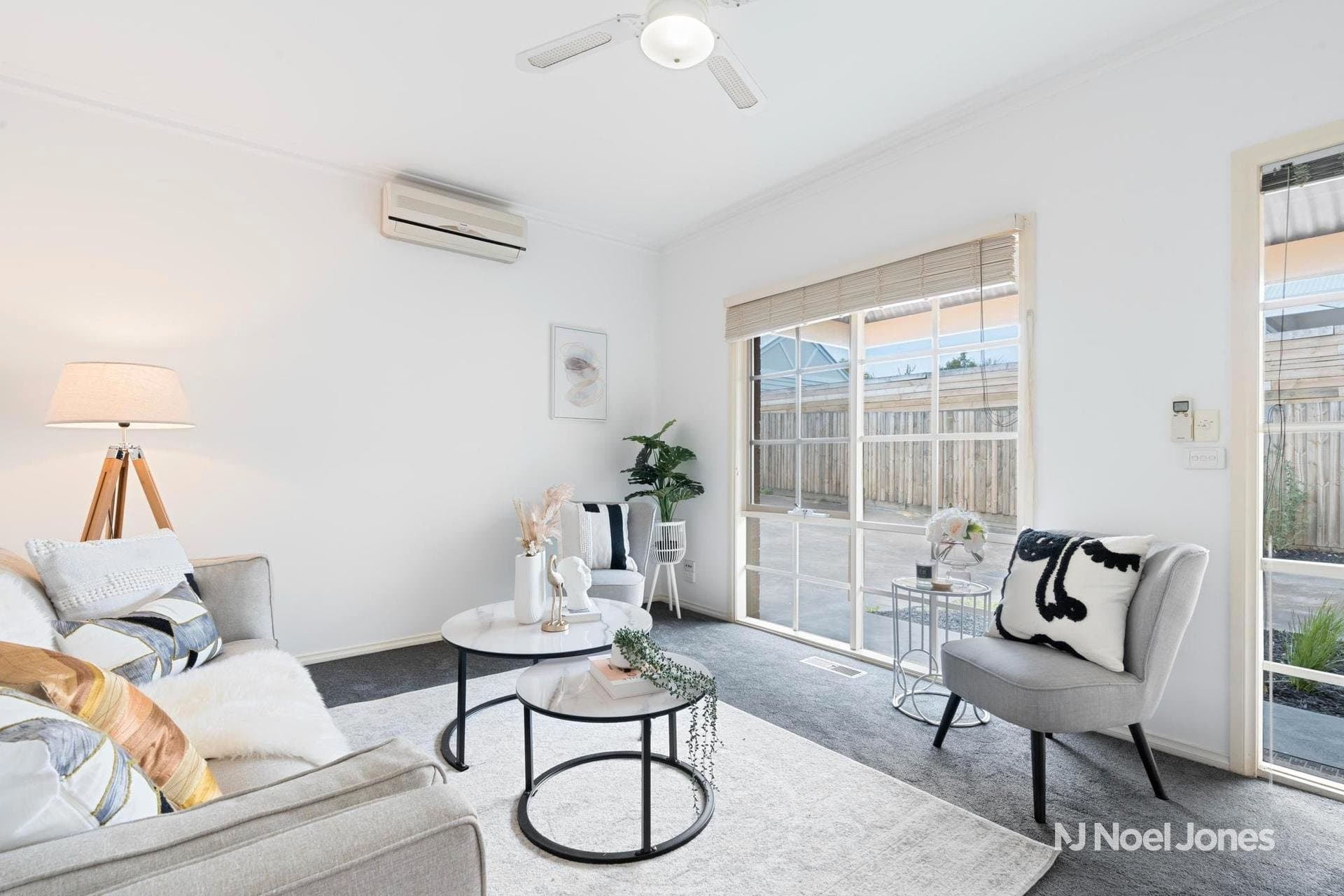 2/13 Peter Avenue, Blackburn North - Thumbnail 2