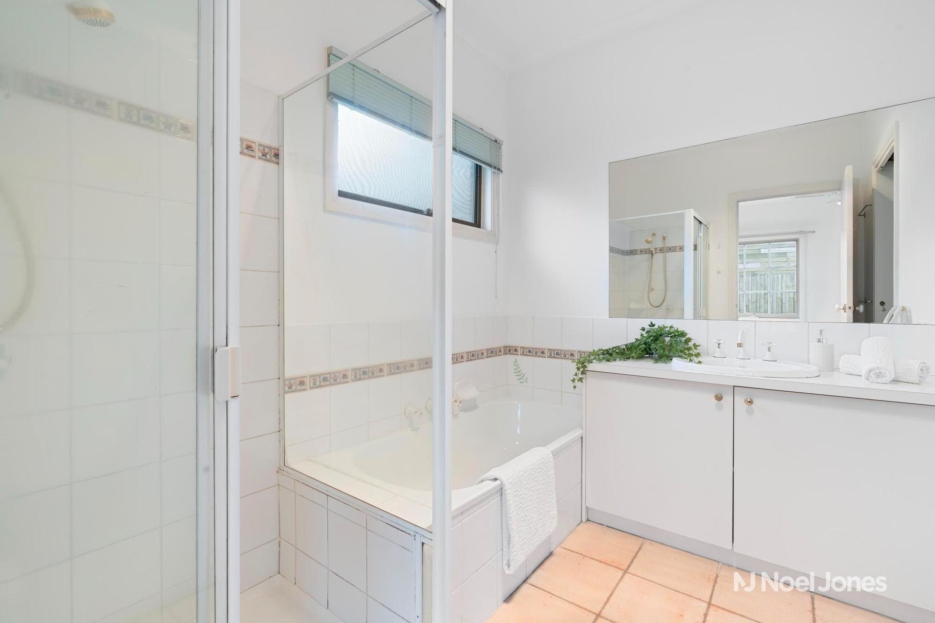 2/13 Peter Avenue, Blackburn North - Thumbnail 8