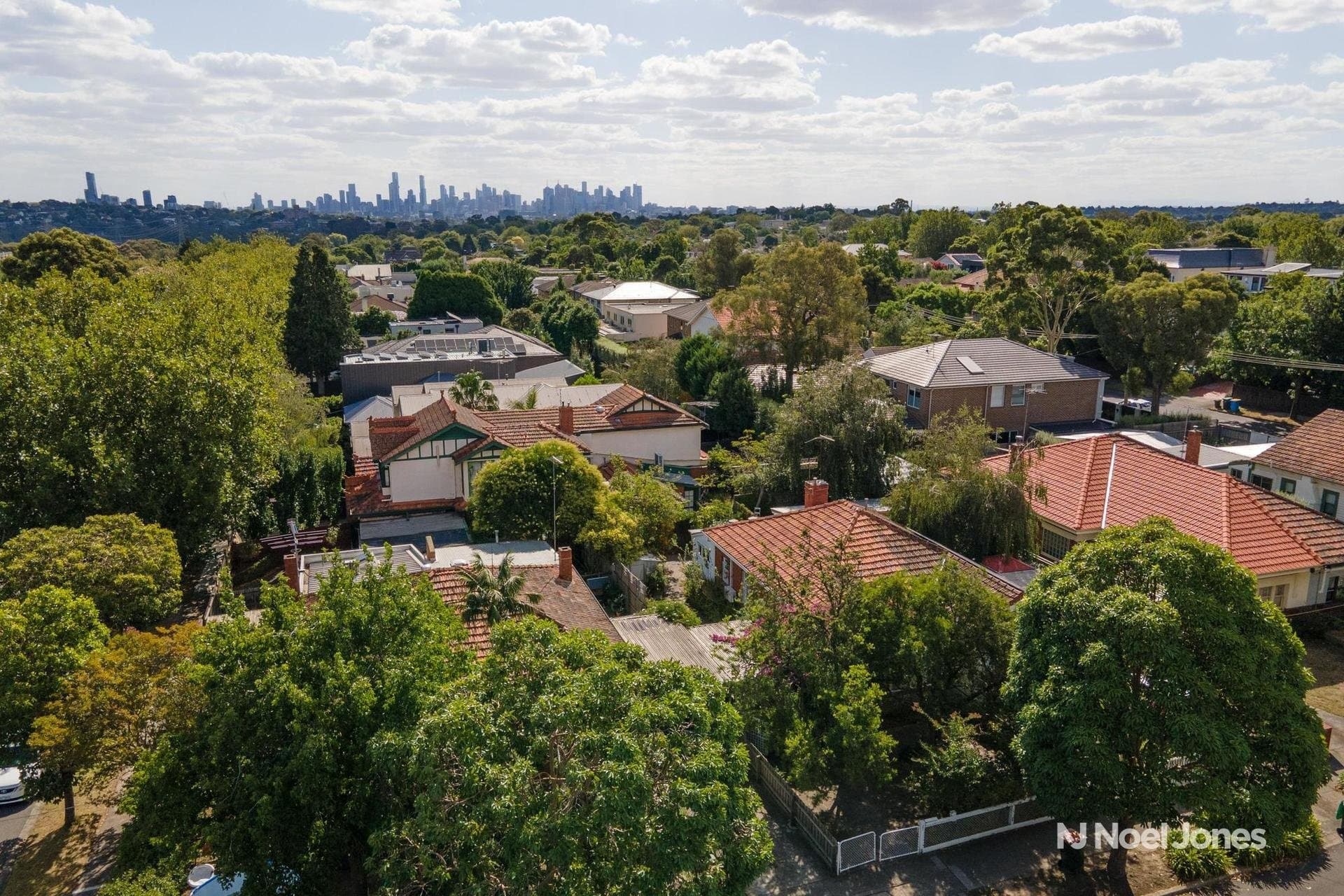 457 Tooronga Road, Hawthorn East - Thumbnail 2
