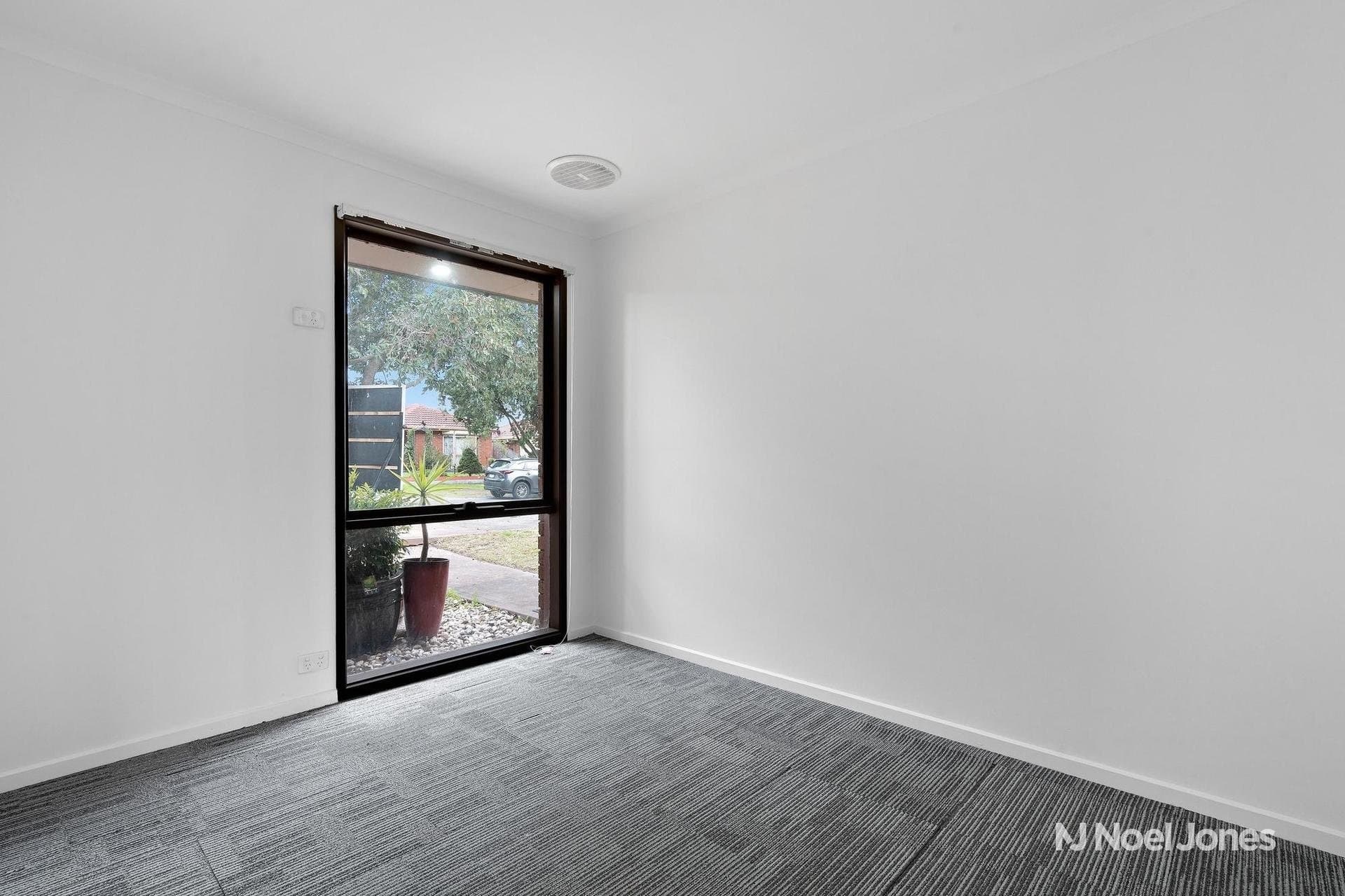 9 Mollisons Hill, Hampton Park - Thumbnail 7