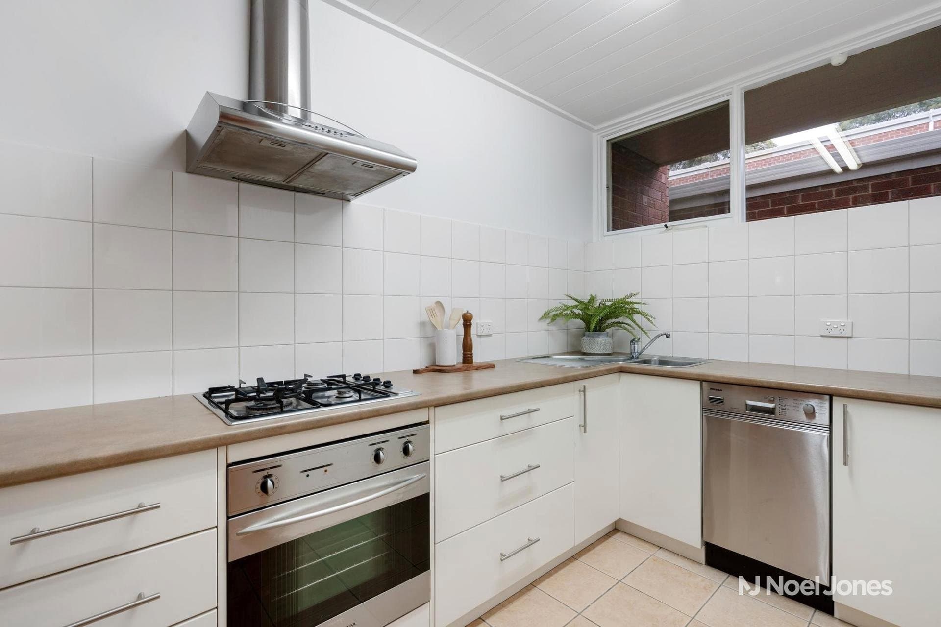 14/28-36 James Street, Box Hill - Thumbnail 5
