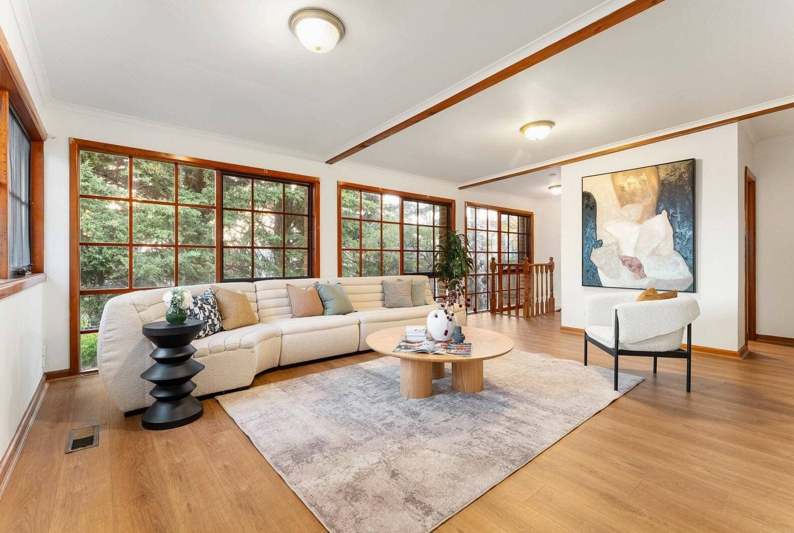 16 Victor Avenue, Kew - Thumbnail 3