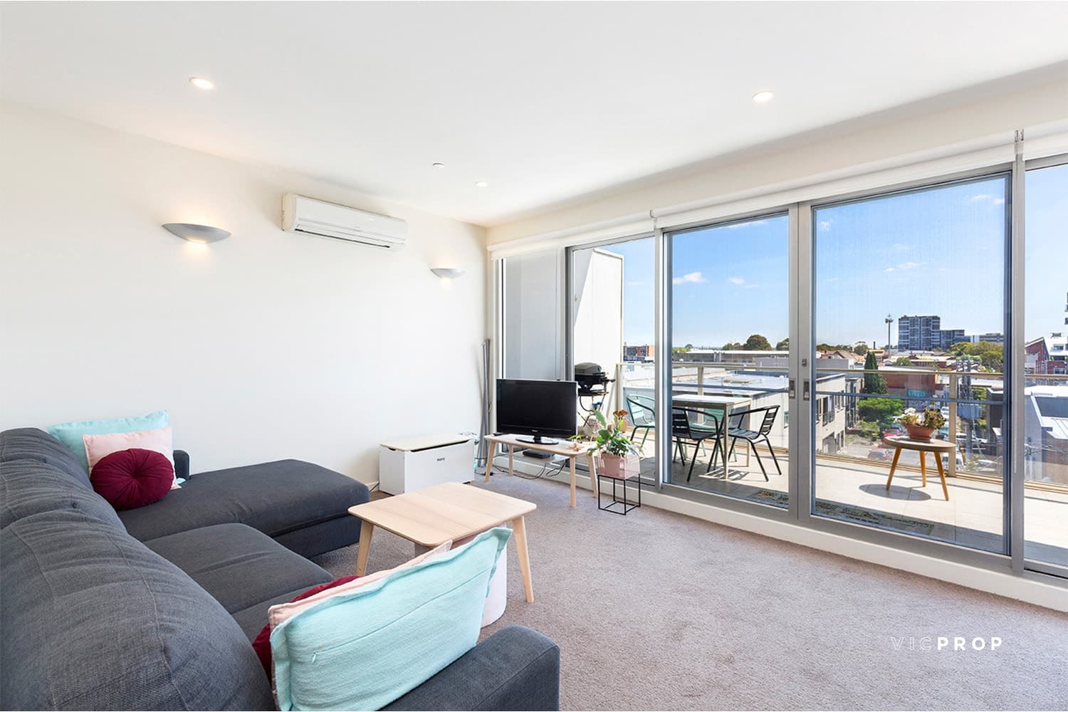 301/3-5 Union Street, Brunswick - Thumbnail 2