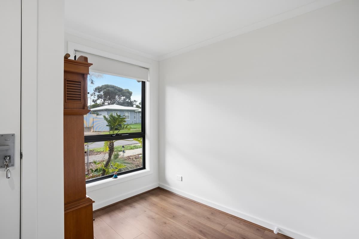 8 Bagot Road, Elizabeth South SA 5112, Elizabeth South - Thumbnail 2
