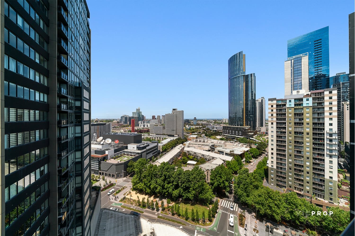 1704/81 City Road, Southbank - Thumbnail 7