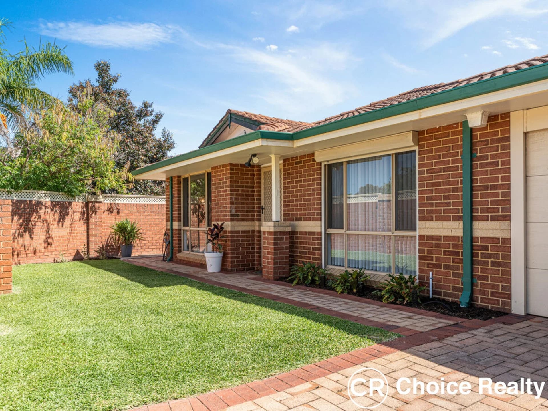 1/14 Skytown Place, Queens Park WA 6107, Queens Park - Image 1