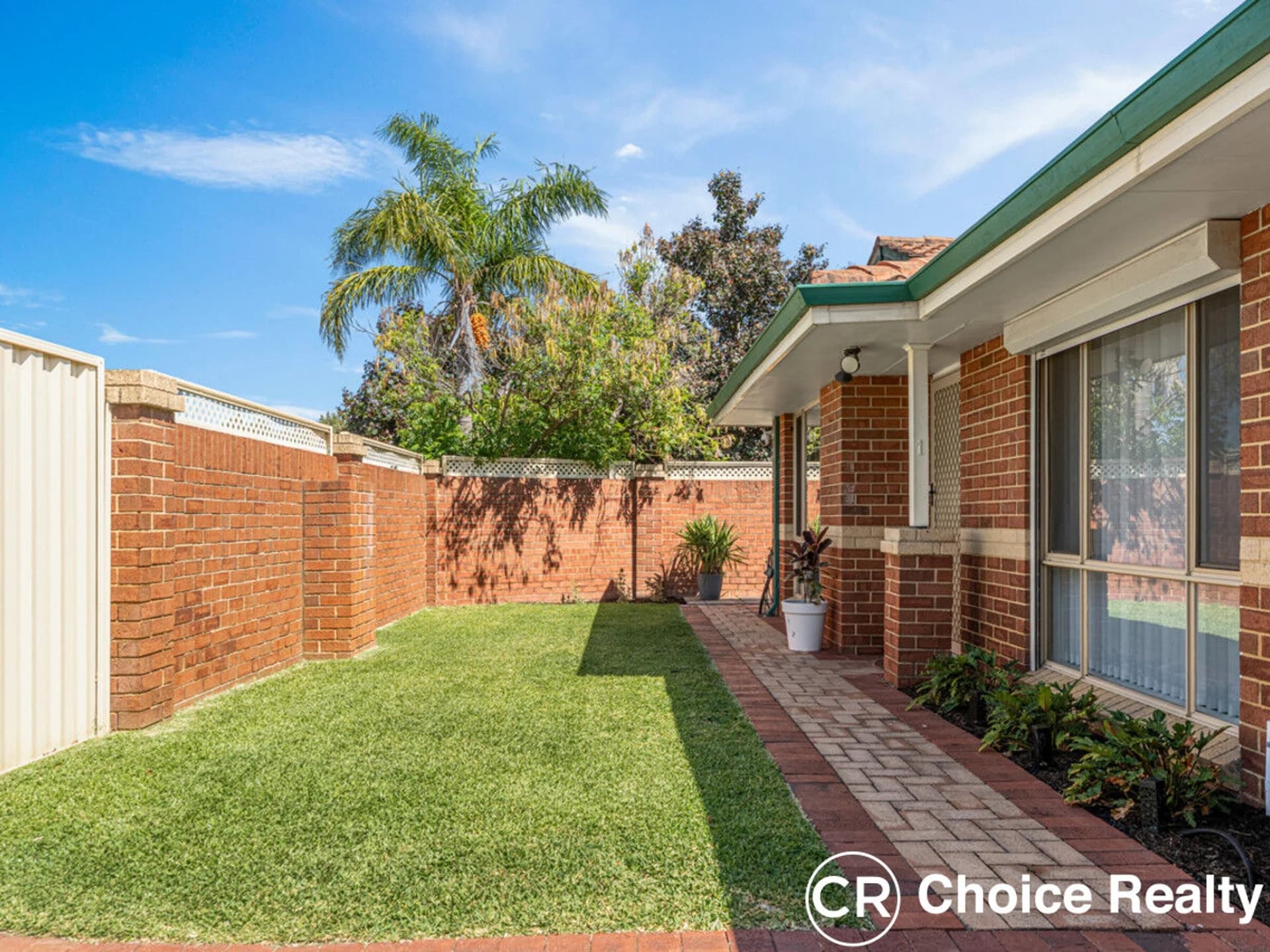 1/14 Skytown Place, Queens Park WA 6107, Queens Park - Thumbnail 2