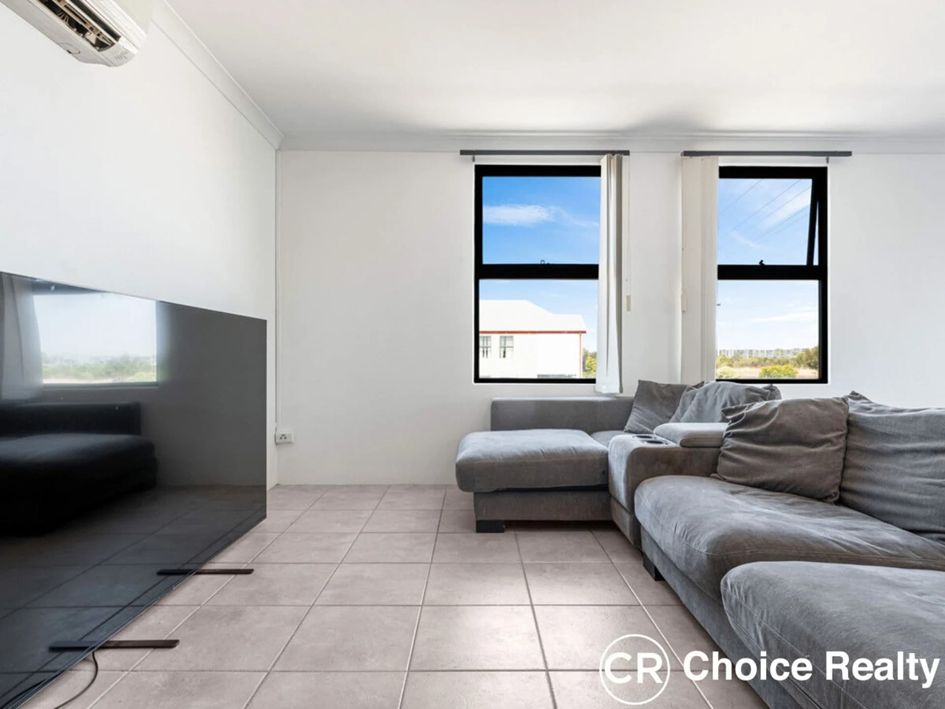 1/2 Hogarth Street, Cannington WA 6107, Cannington - Thumbnail 6