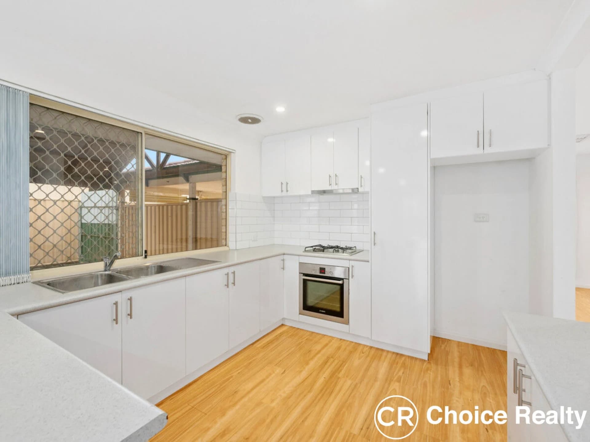 11 Edelweiss Way, Beckenham WA 6107, Beckenham - Thumbnail 3