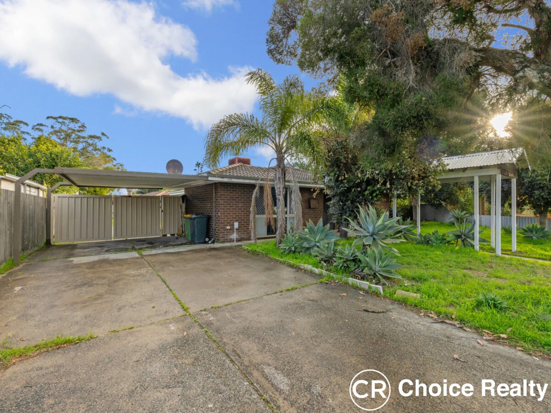 14 Parer Close, Thornlie WA 6108, Thornlie - Thumbnail 2
