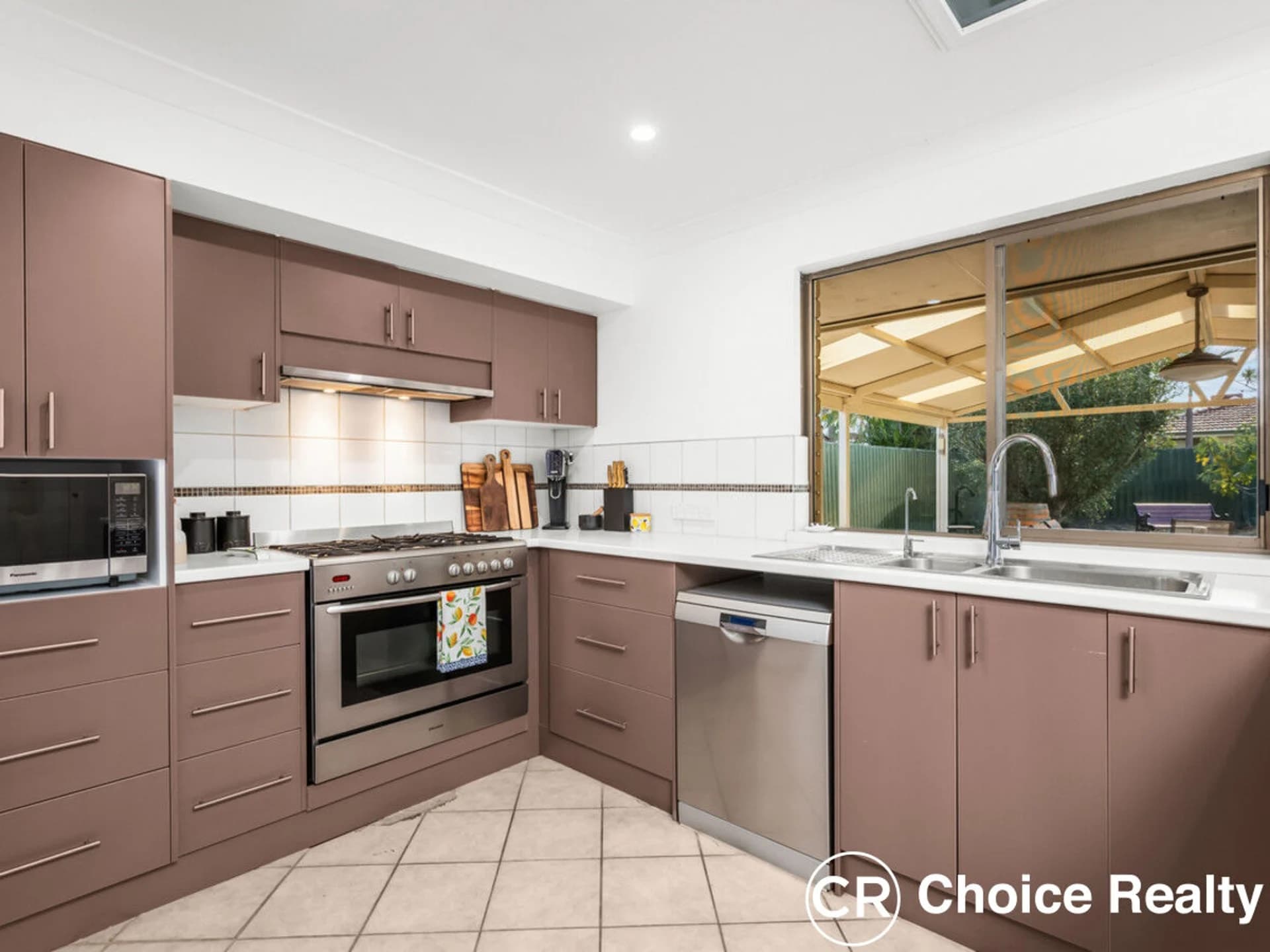 48 Burnett Avenue, Leeming WA 6149, Leeming - Thumbnail 2