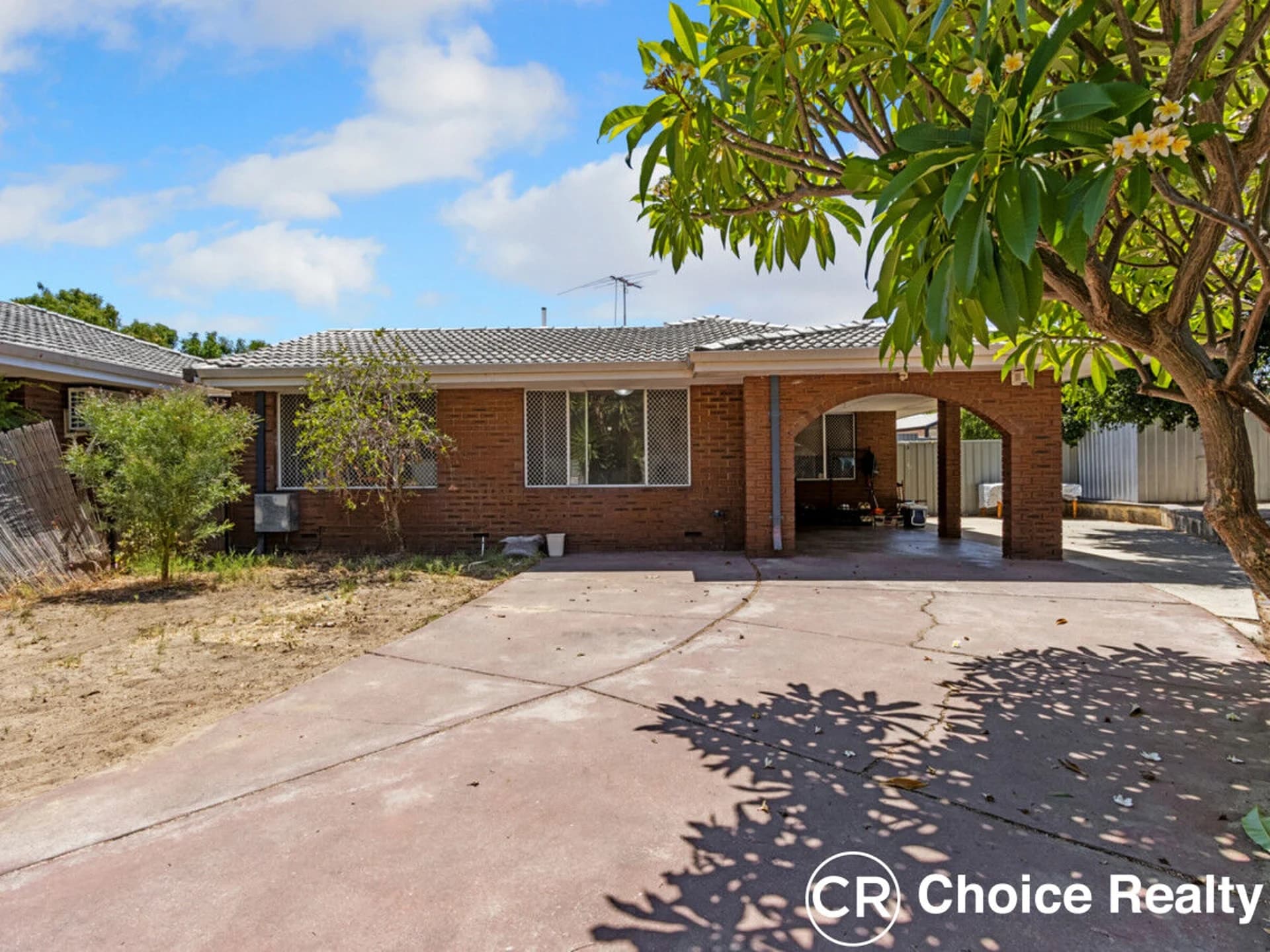 5C Lovett Place, Queens Park WA 6107, Queens Park - Image 1