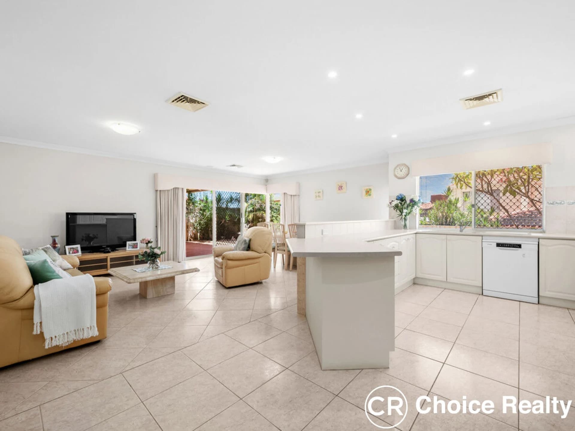 7A Atkinson Gardens, Leeming WA 6149, Leeming - Thumbnail 2