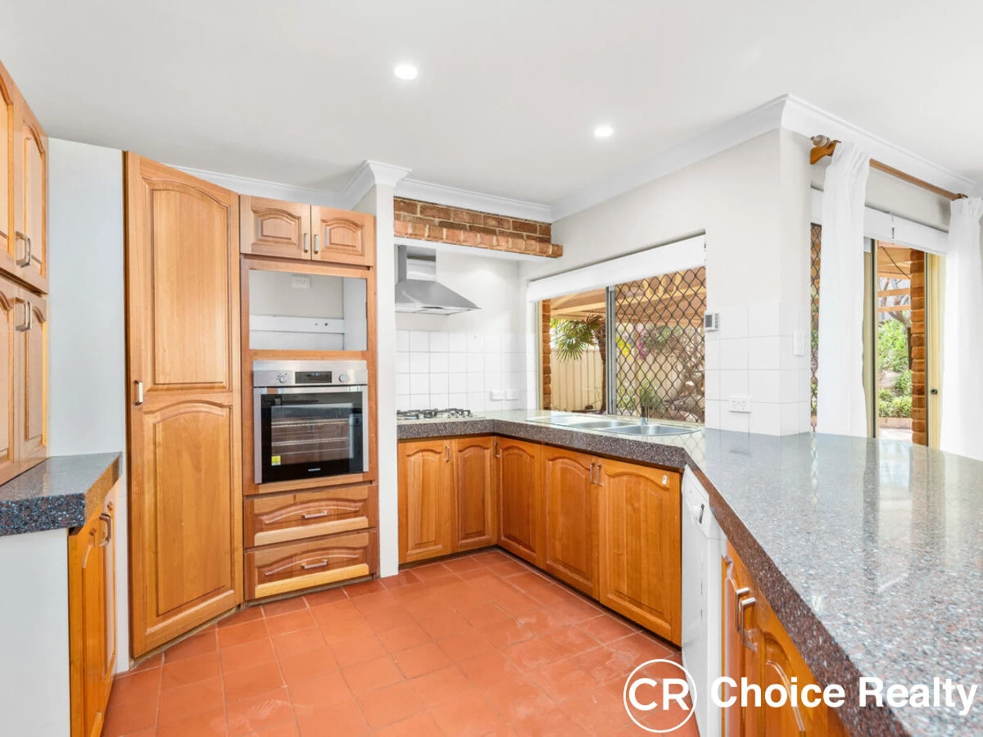 16 Hollingsworth Way, Leeming WA 6149, Leeming - Thumbnail 7