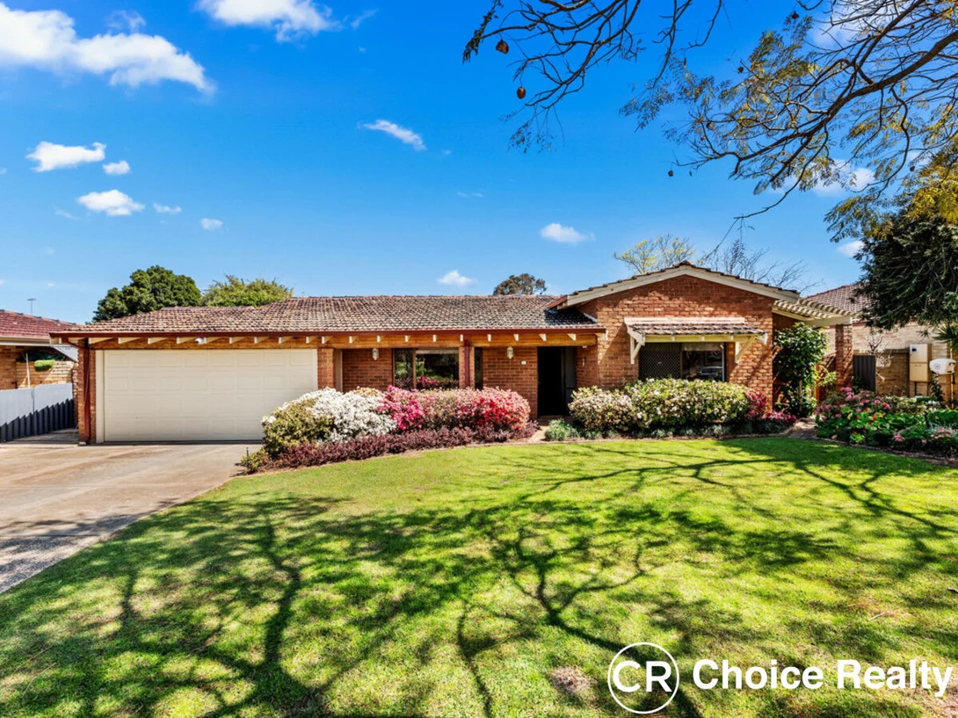 97 Burnett Avenue, Leeming WA 6149, Leeming - Thumbnail 4