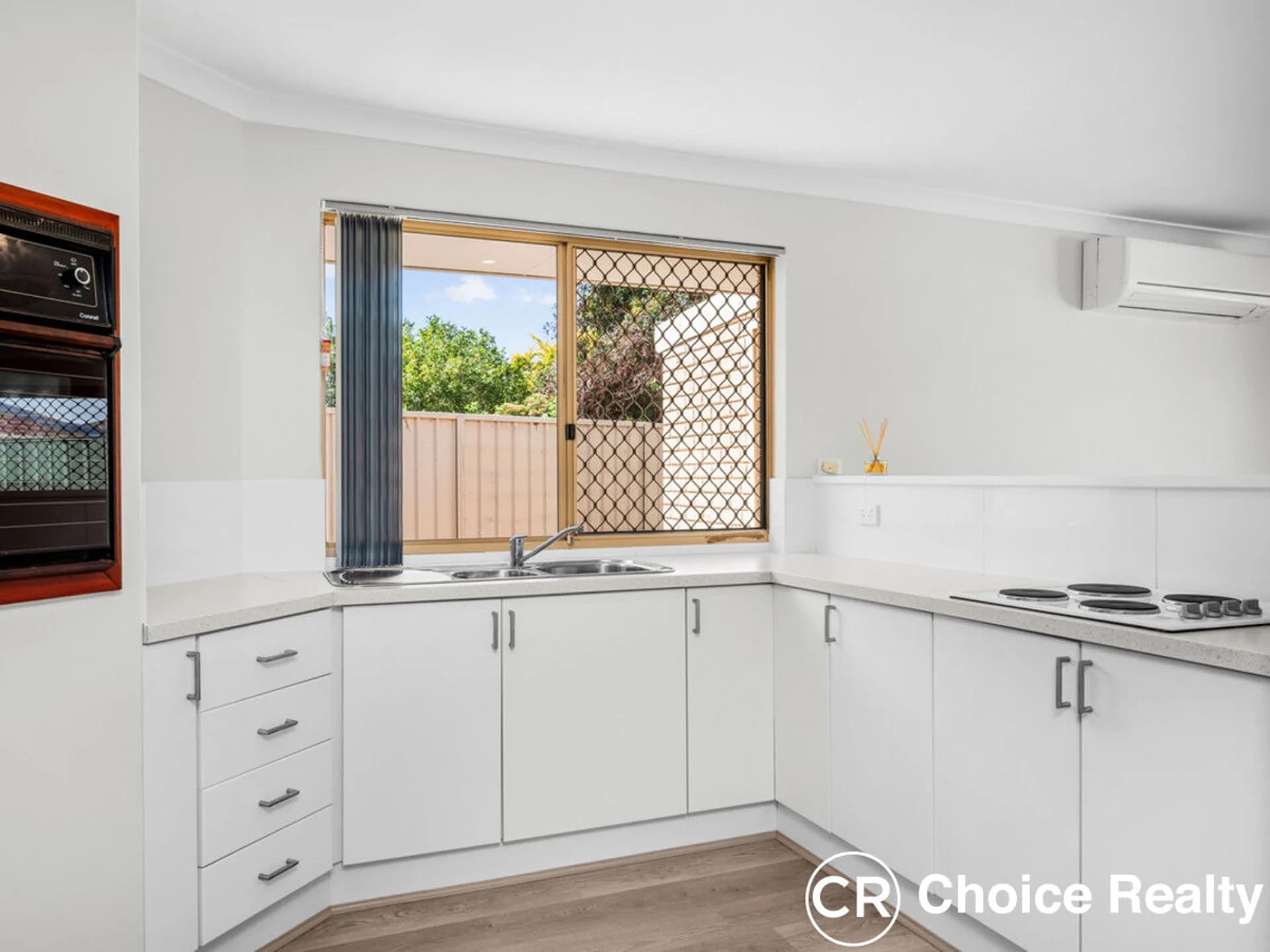 2/45 Ullapool Road, Mount Pleasant WA 6153, Mount Pleasant - Thumbnail 3