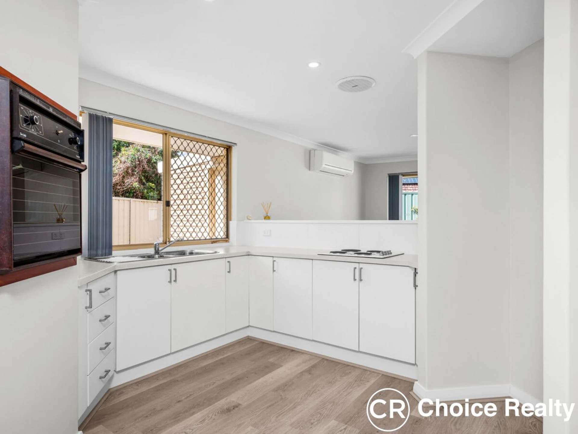 2/45 Ullapool Road, Mount Pleasant WA 6153, Mount Pleasant - Thumbnail 5