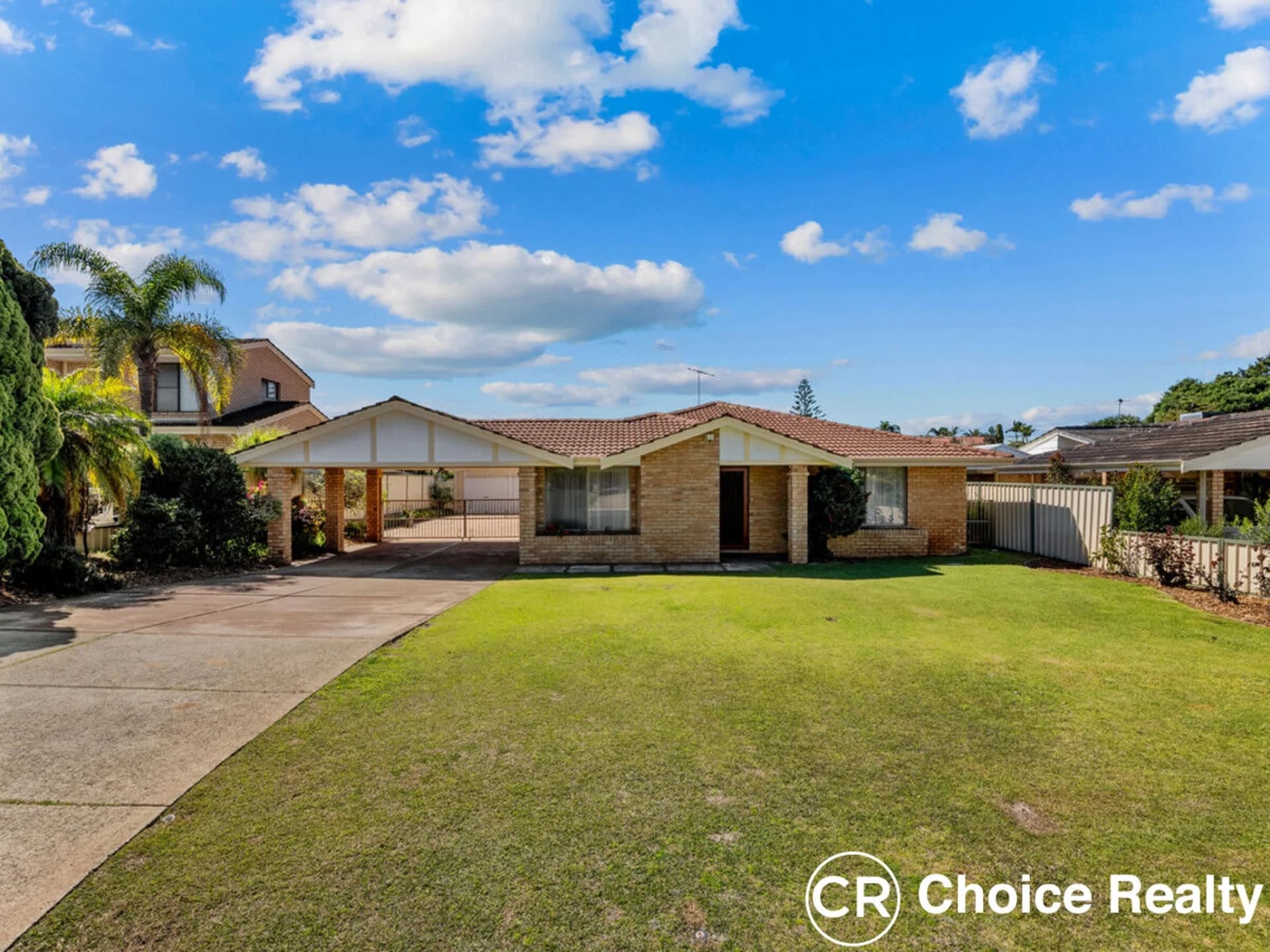 4 Hollingsworth Way, Leeming WA 6149, Leeming - Image 1