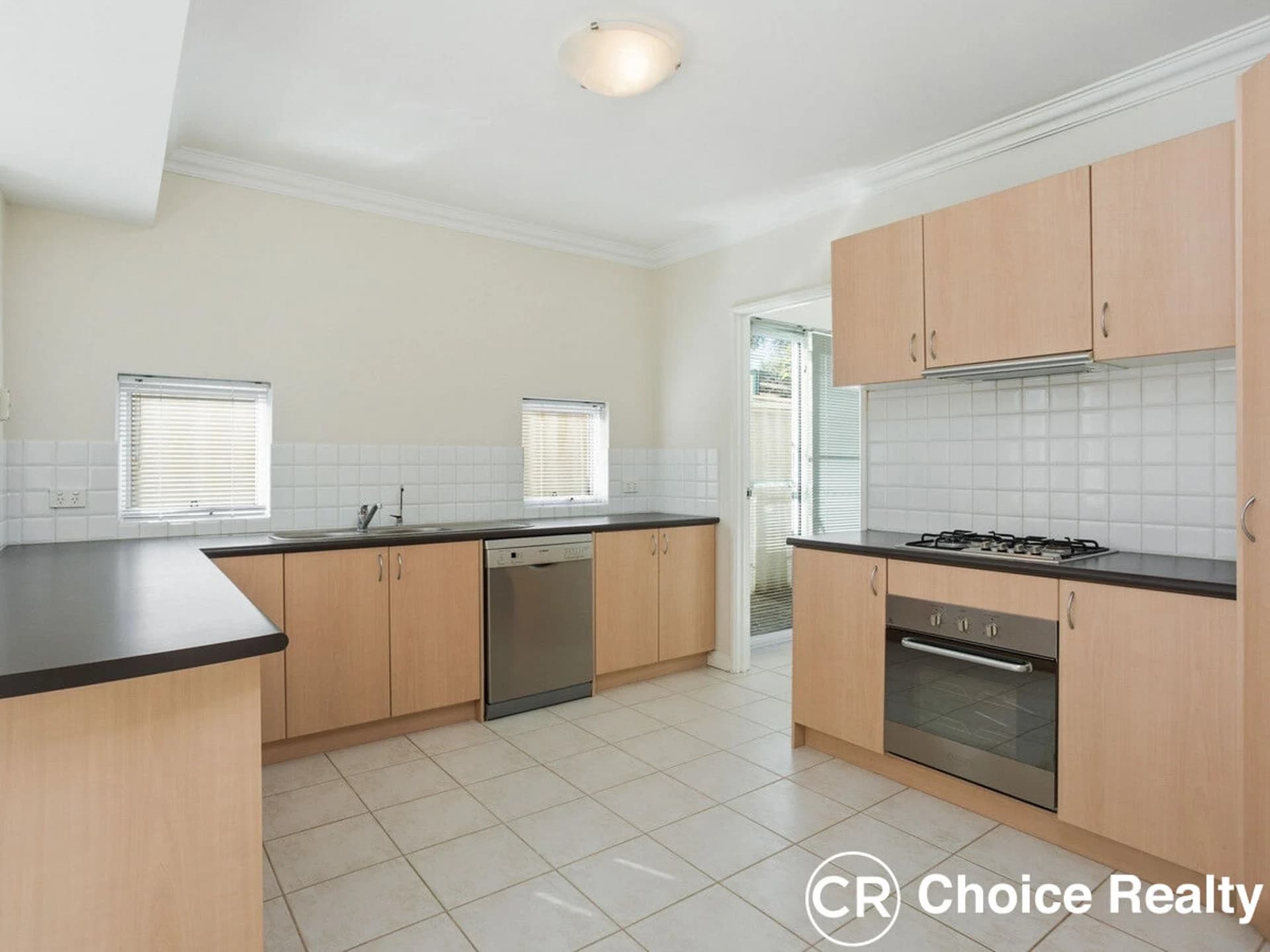 2/19A Salisbury Road, Rivervale WA 6103, Rivervale - Thumbnail 2