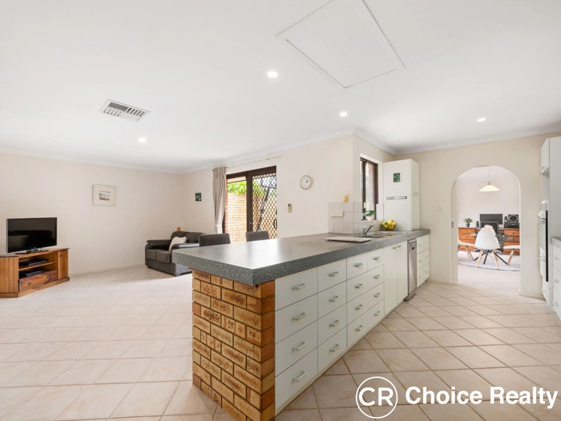 7 Findlay Road, Leeming WA 6149, Leeming - Thumbnail 2